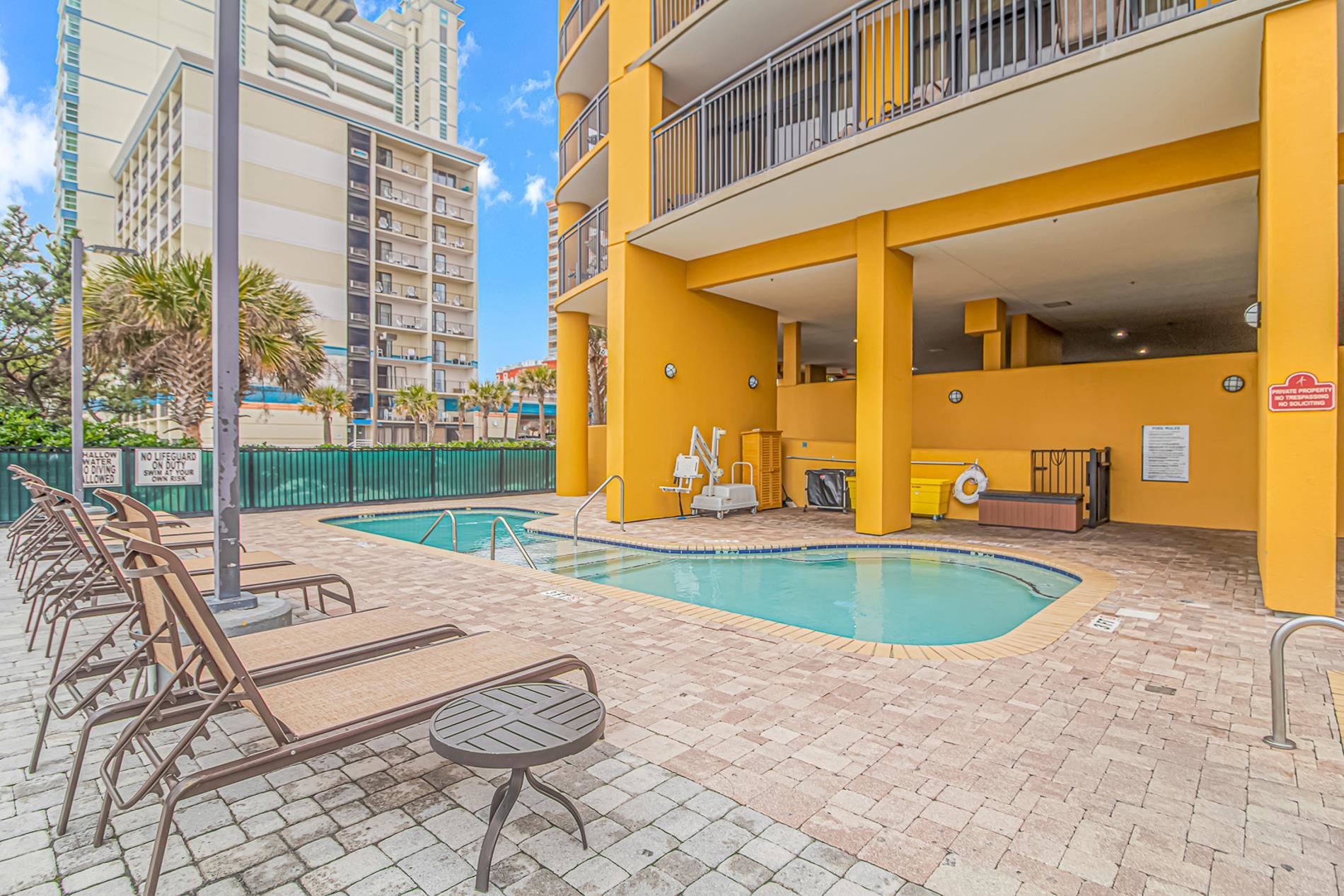2600 N Ocean Blvd. Property Photo 29