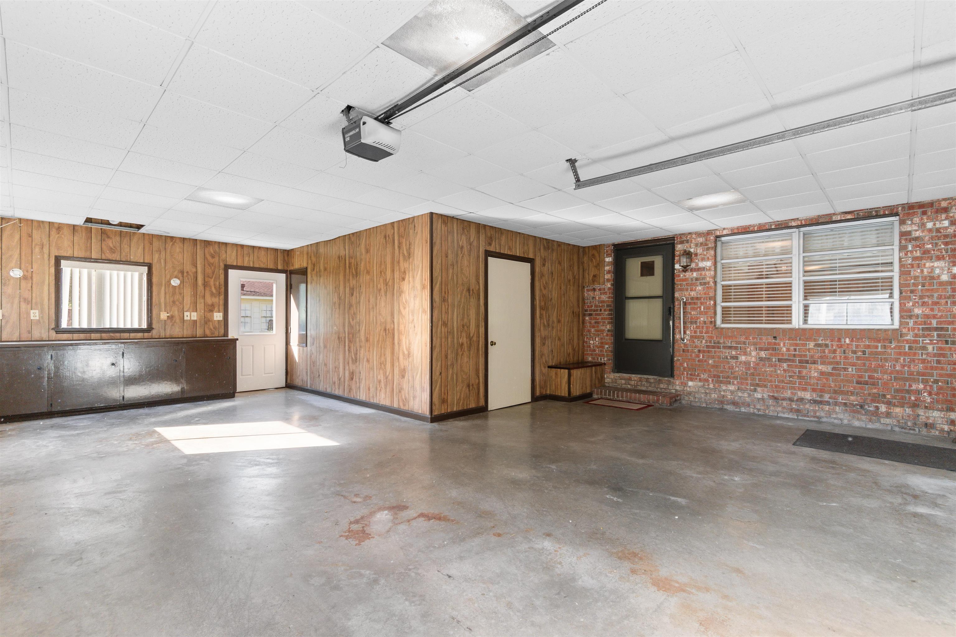 1594 Montford Rd. Property Photo 30