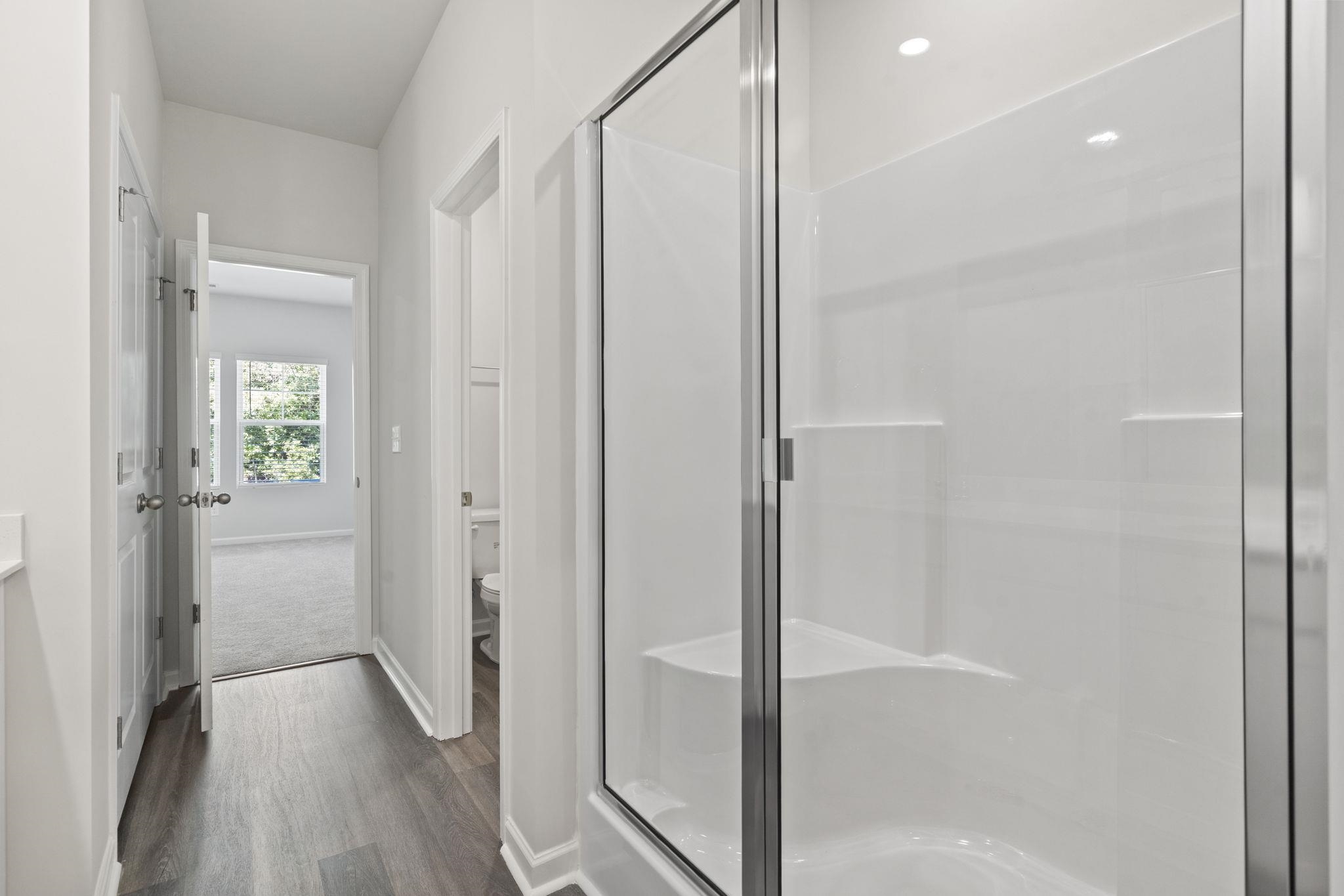 350 Sandridgebury Dr. Property Photo 20