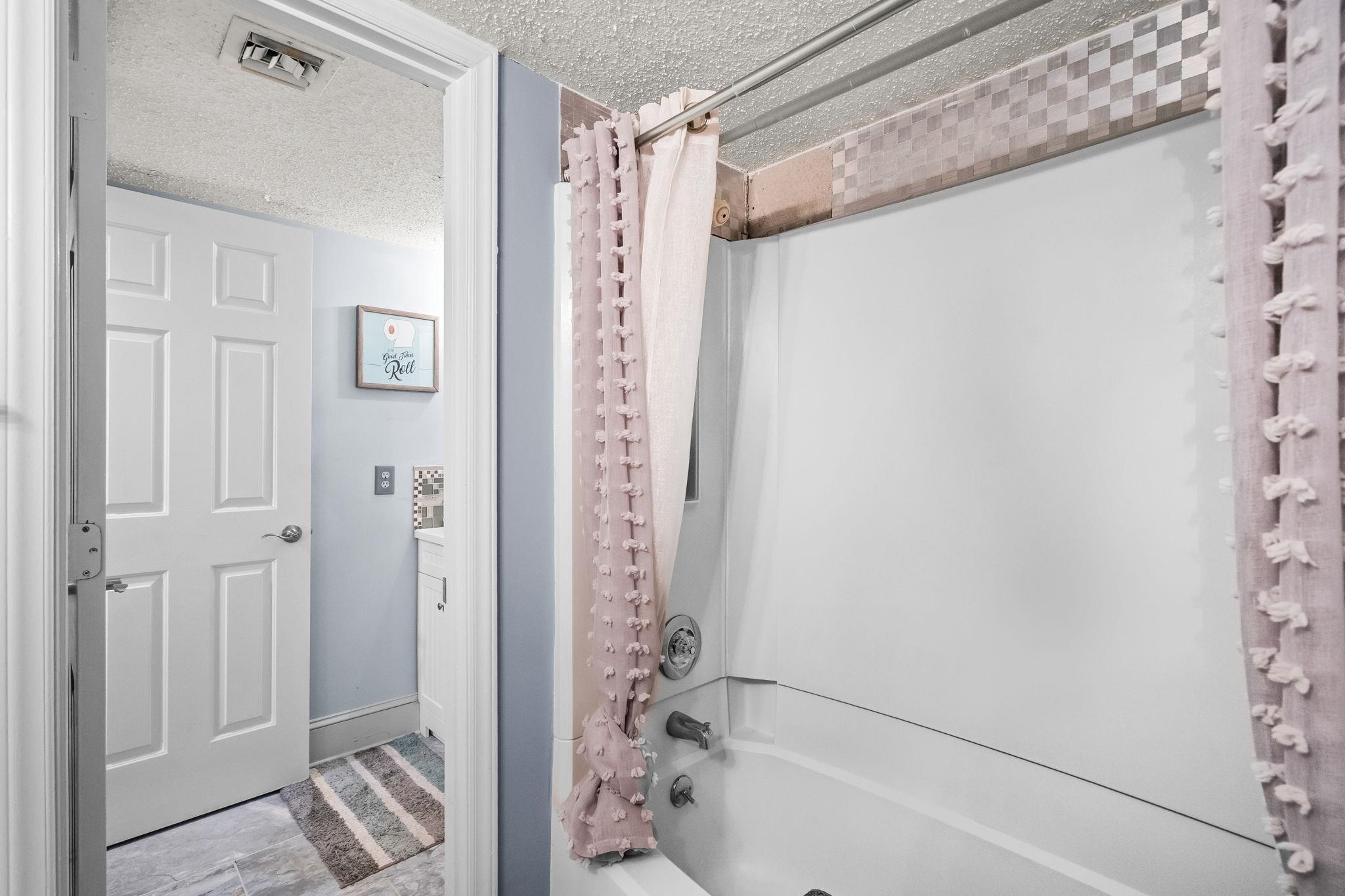 5511 N Ocean Blvd. Property Photo 19