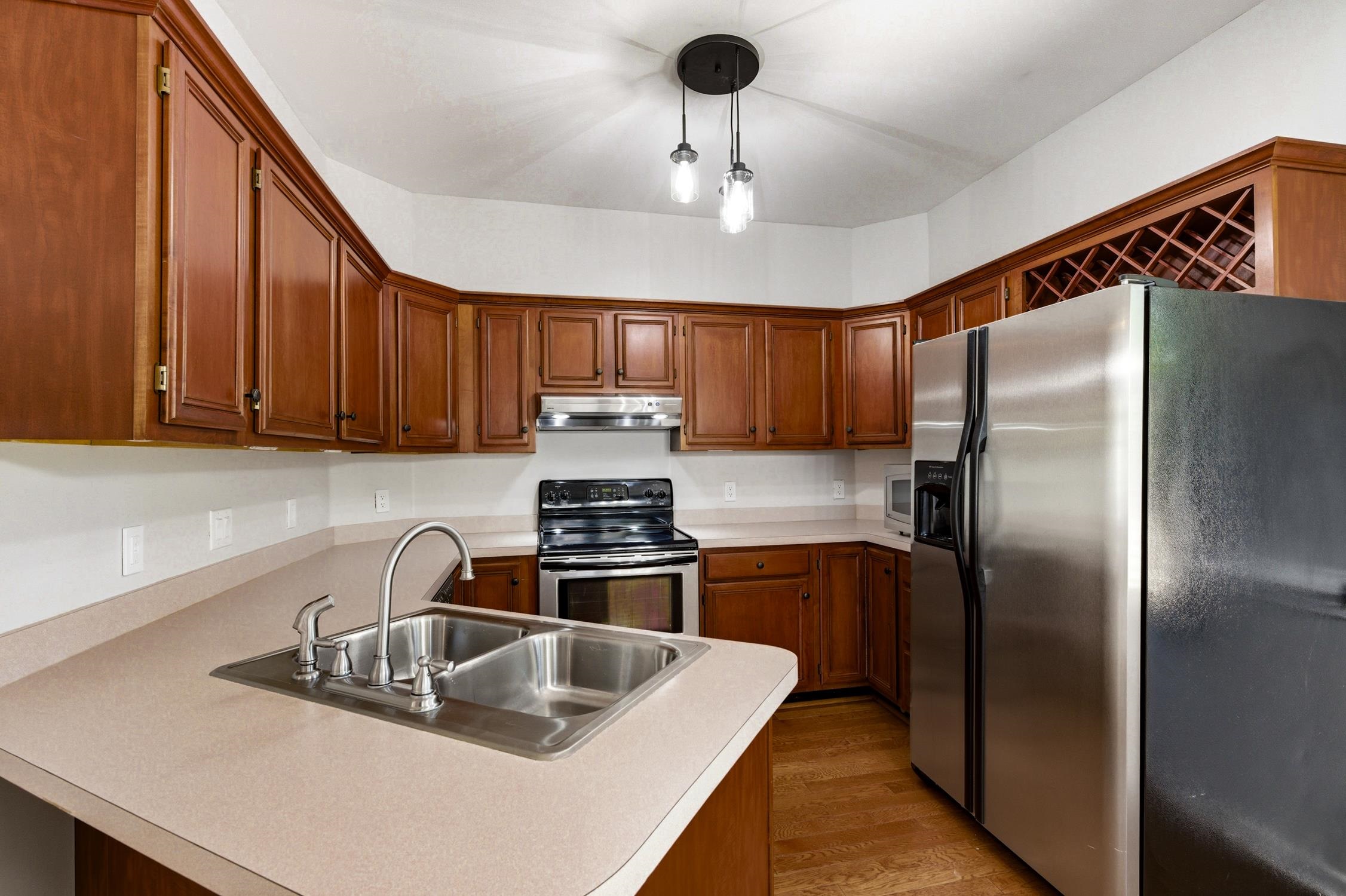 3068 Sweetpine Ln. Property Photo 12
