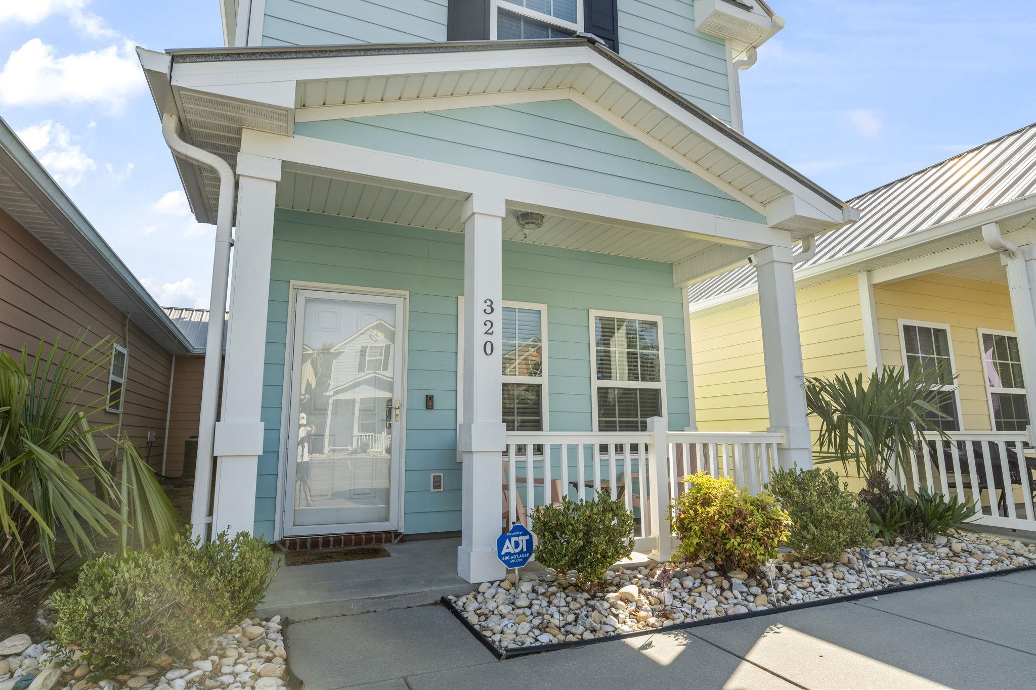 320 Sailors Ct. Property Photo 2