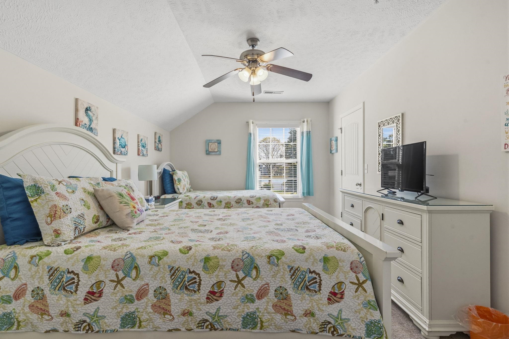 320 Sailors Ct. Property Photo 23
