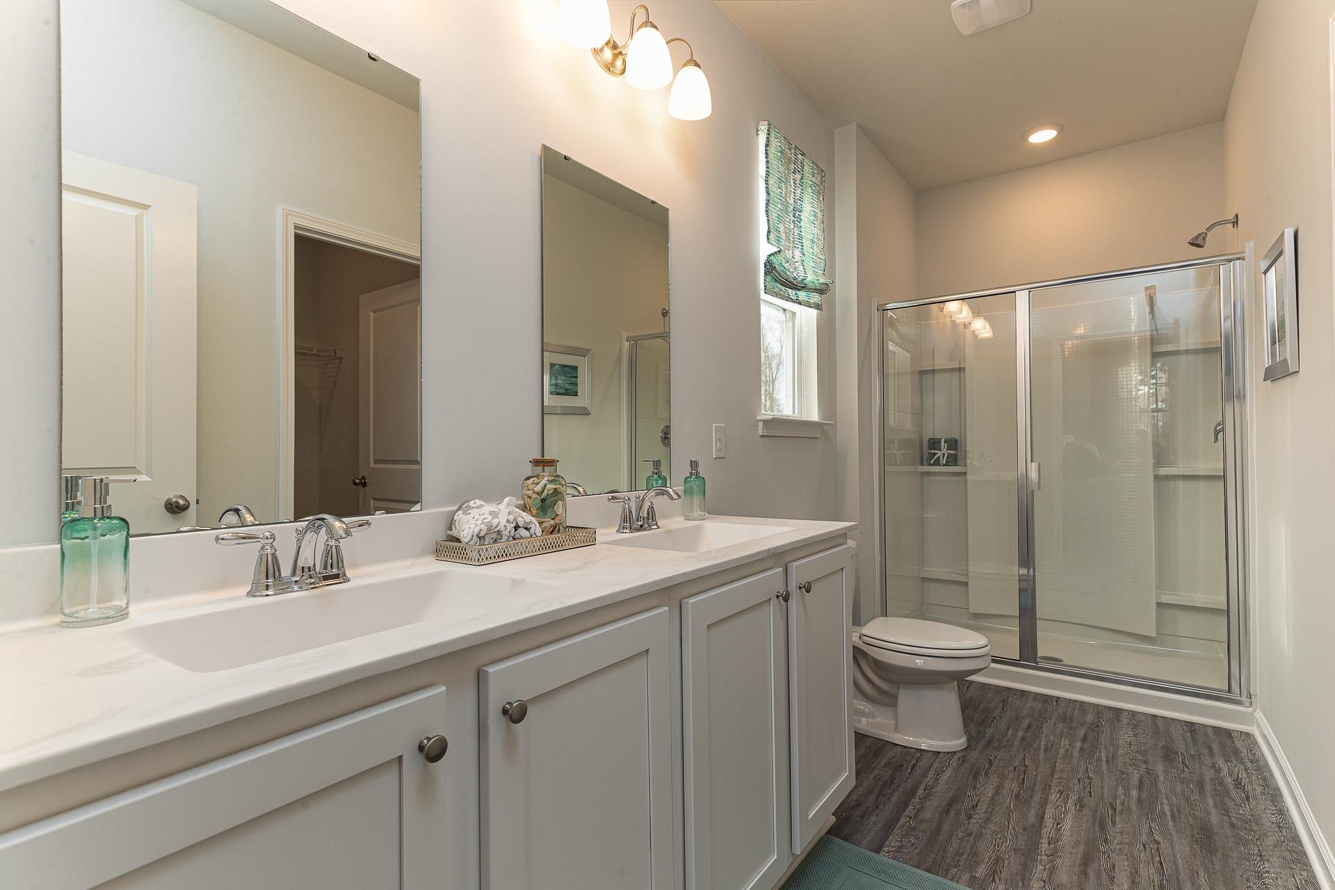 3006 Waterfall Way Property Photo 12