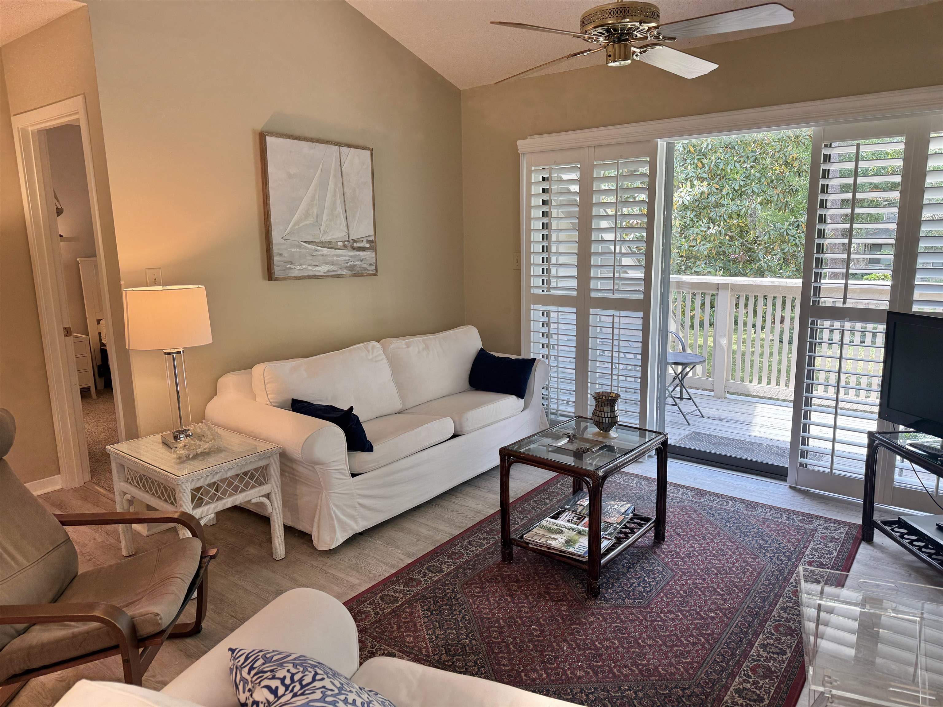 306 Westbury Ct. Property Photo 7