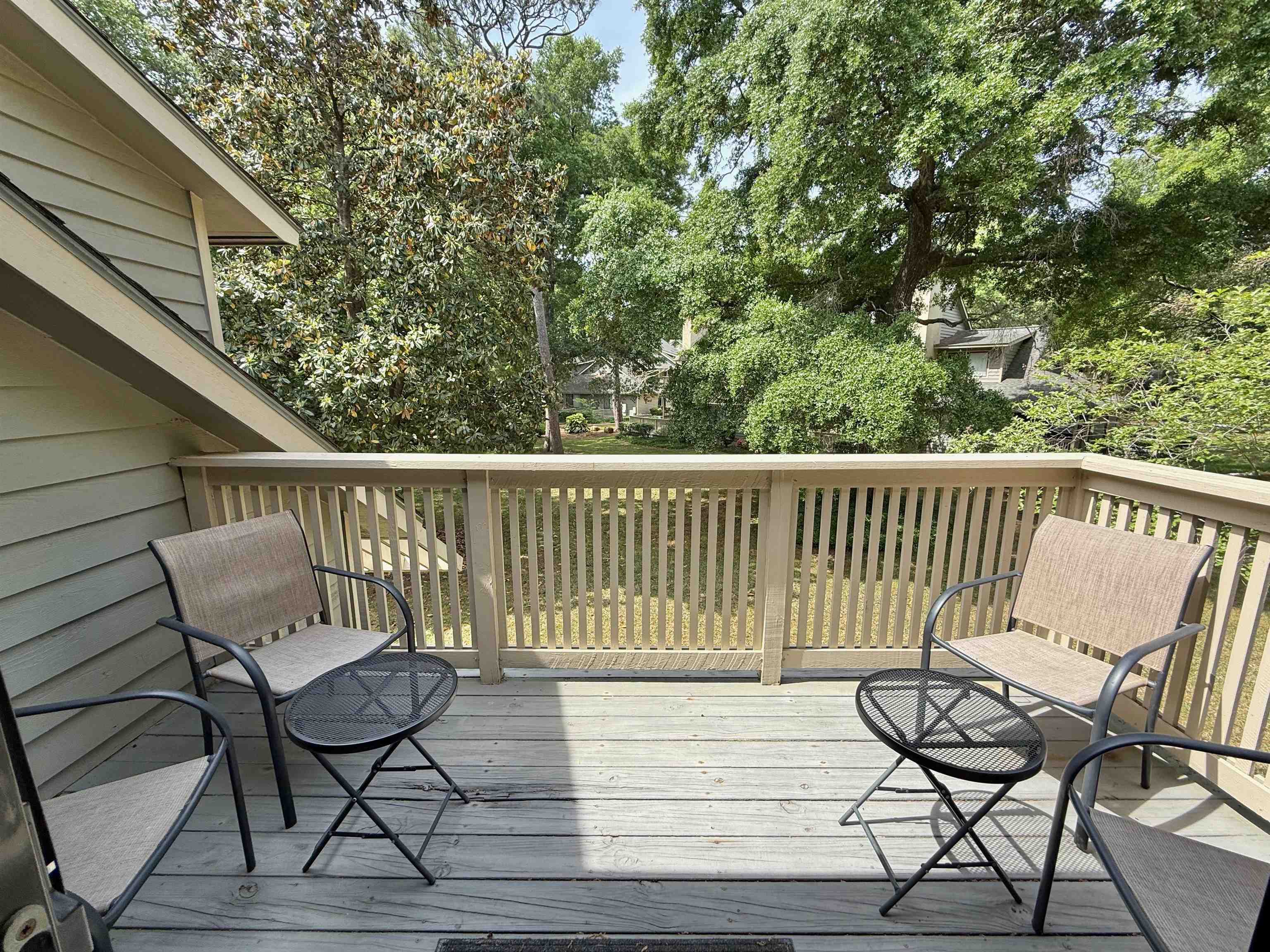 306 Westbury Ct. Property Photo 11