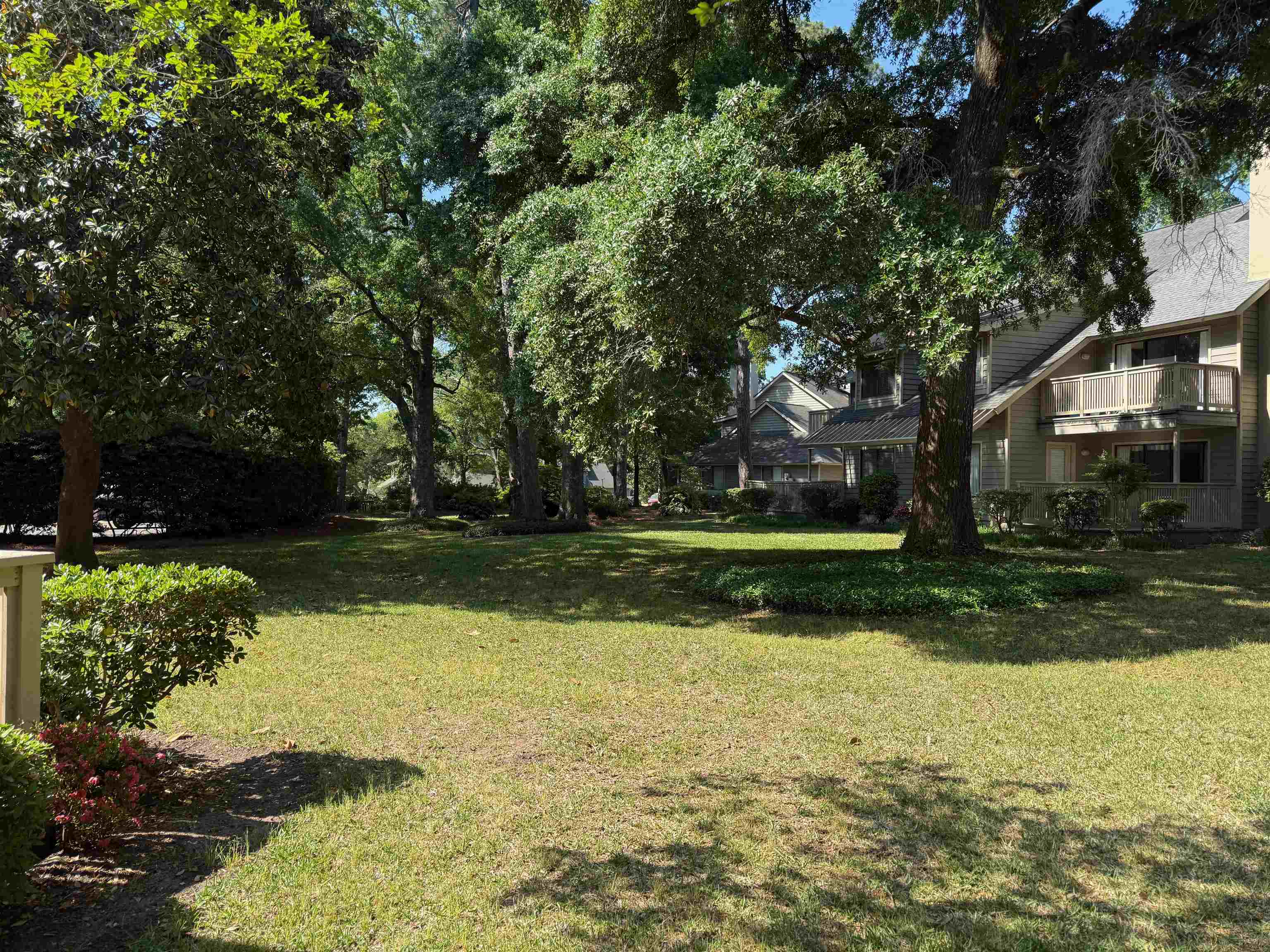 306 Westbury Ct. Property Photo 14