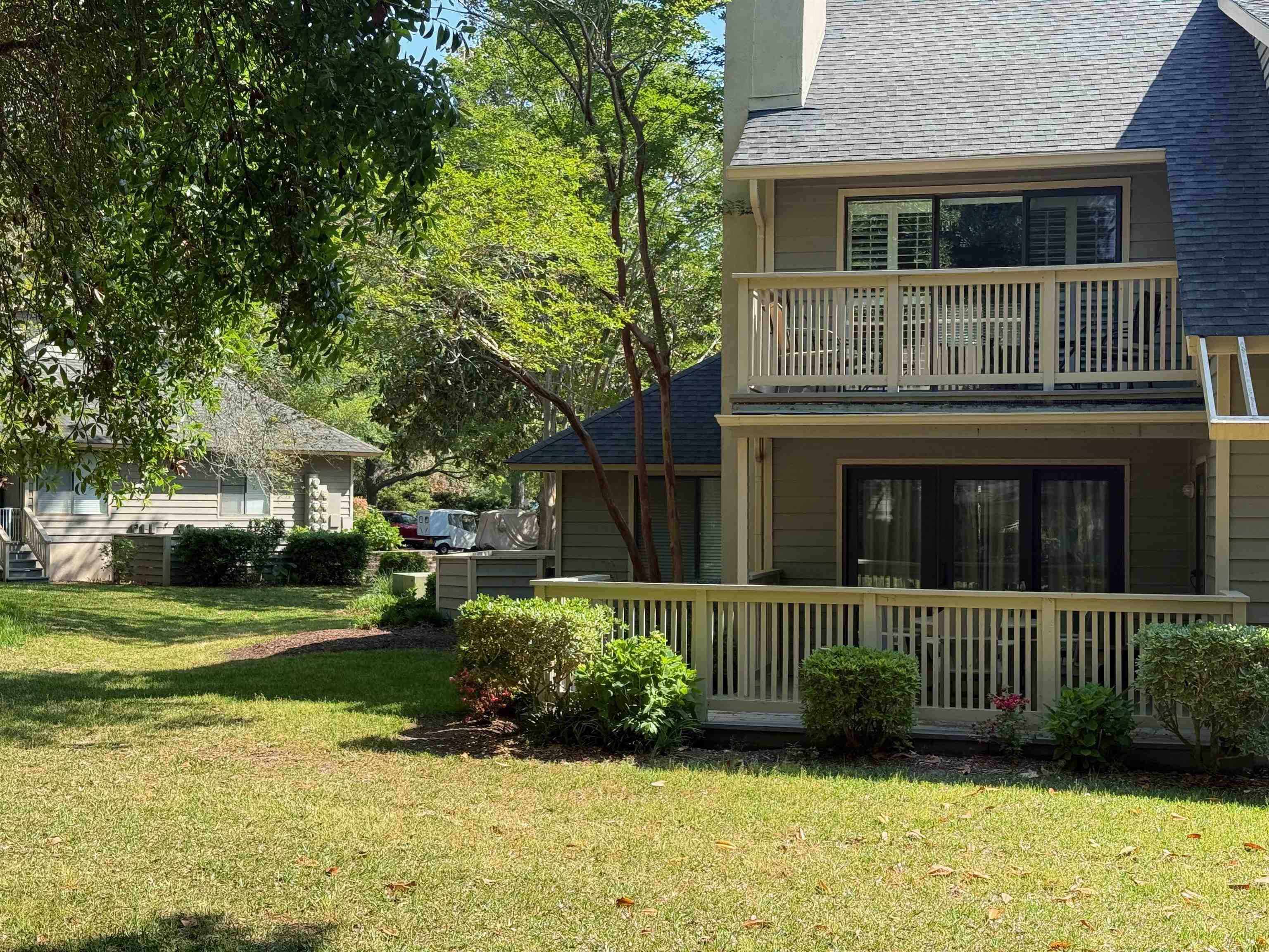 306 Westbury Ct. Property Photo 15