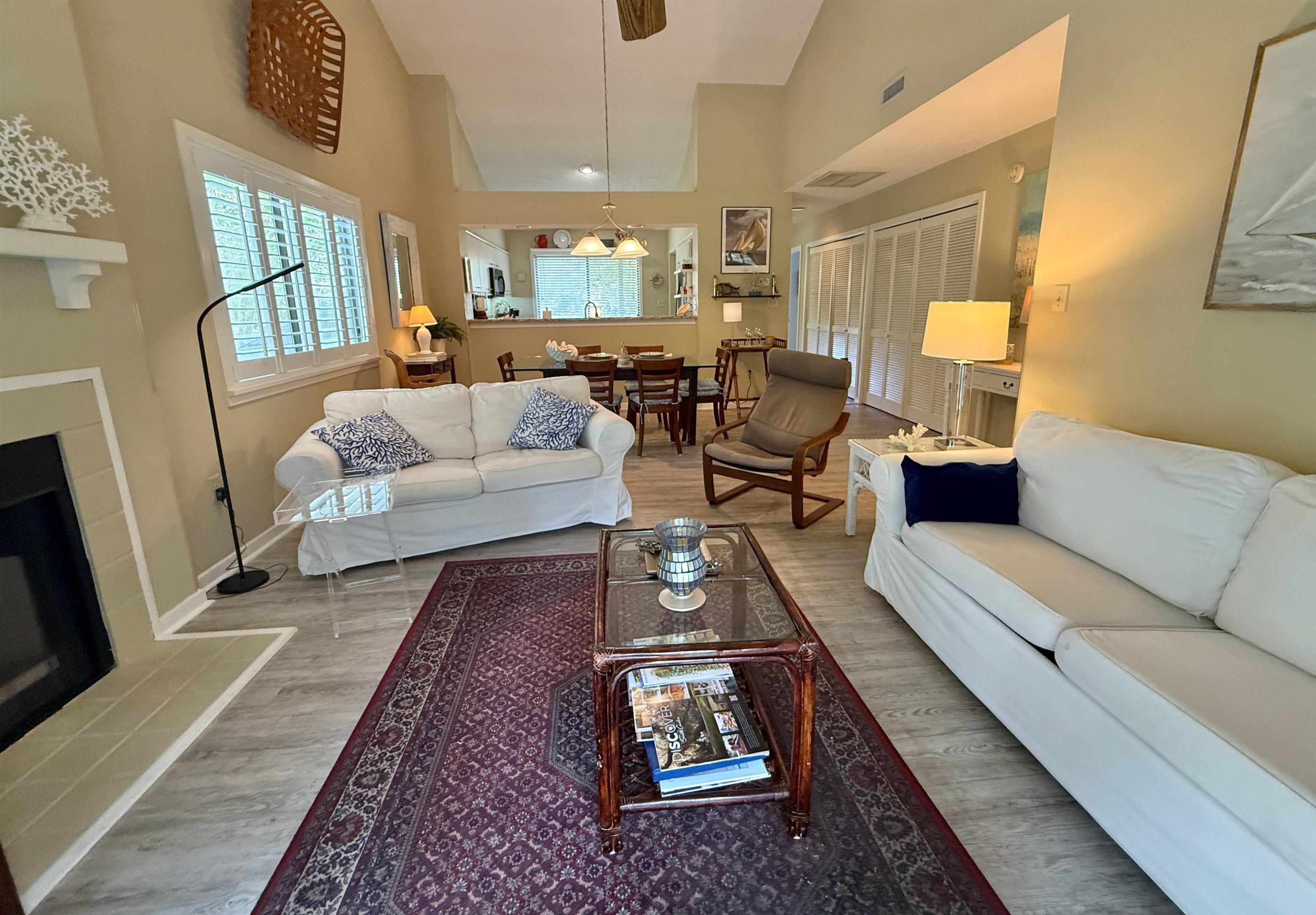 306 Westbury Ct. Property Photo 19