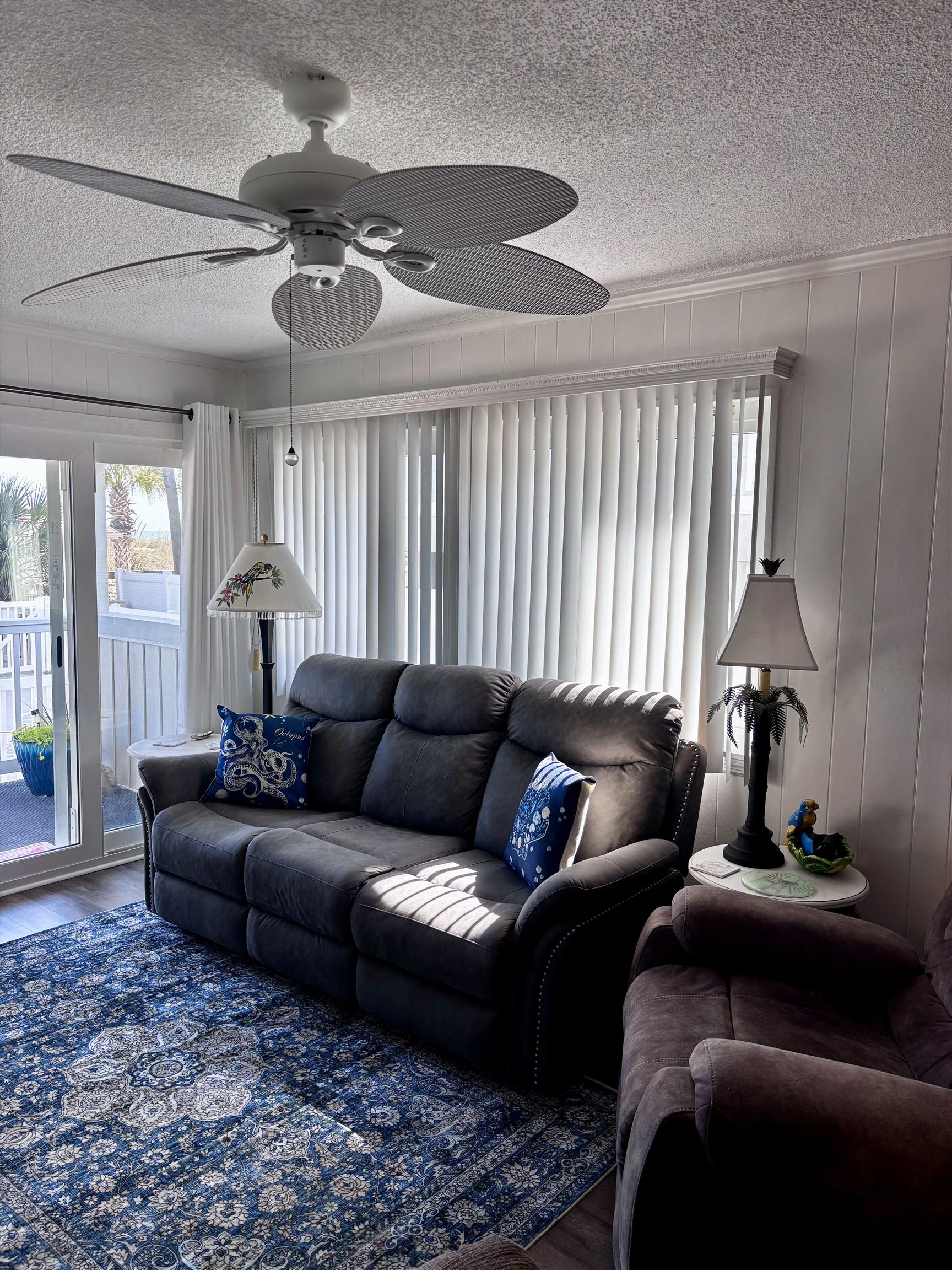 9600 Shore Dr. Property Photo 2
