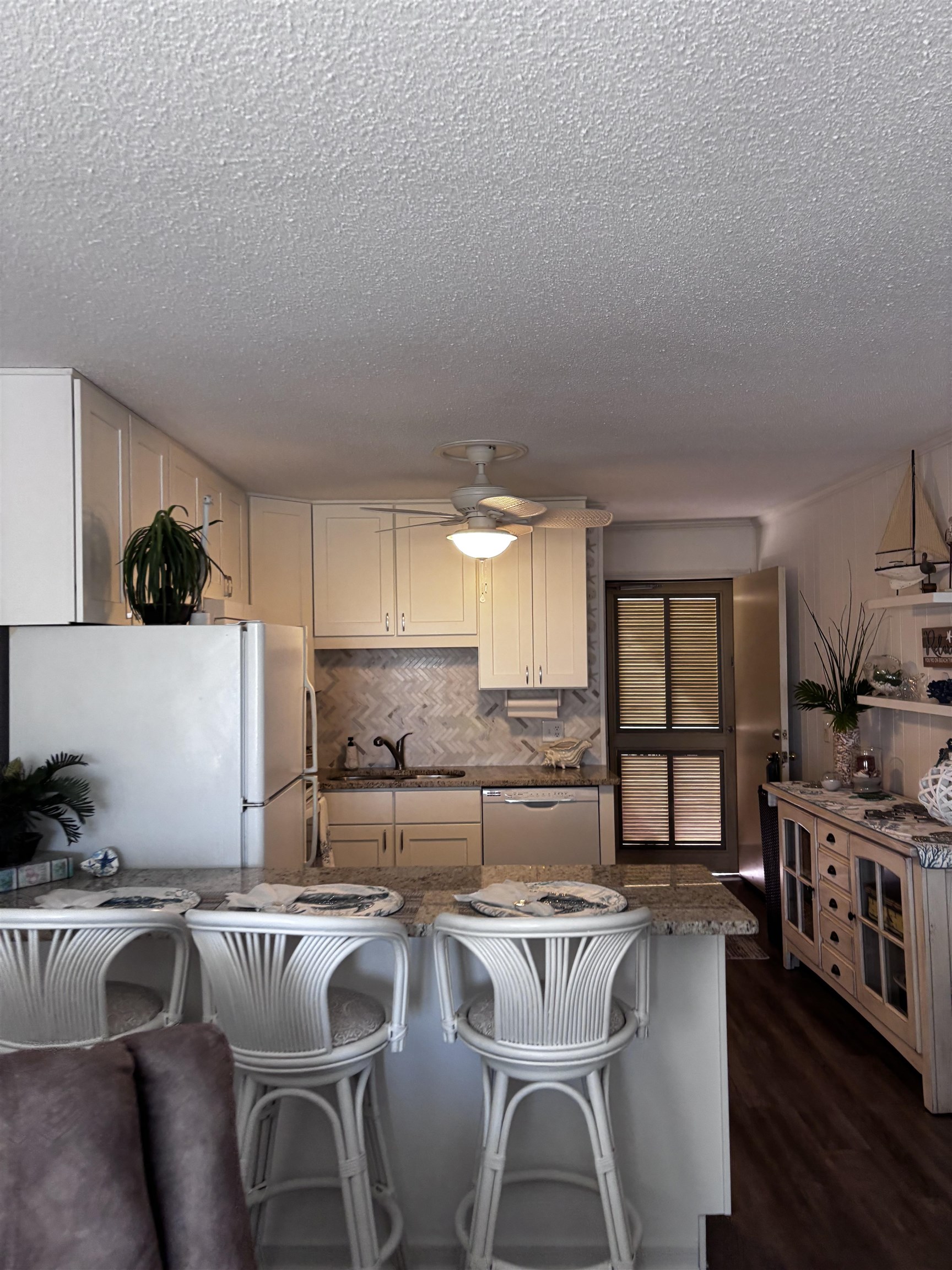 9600 Shore Dr. Property Photo 12