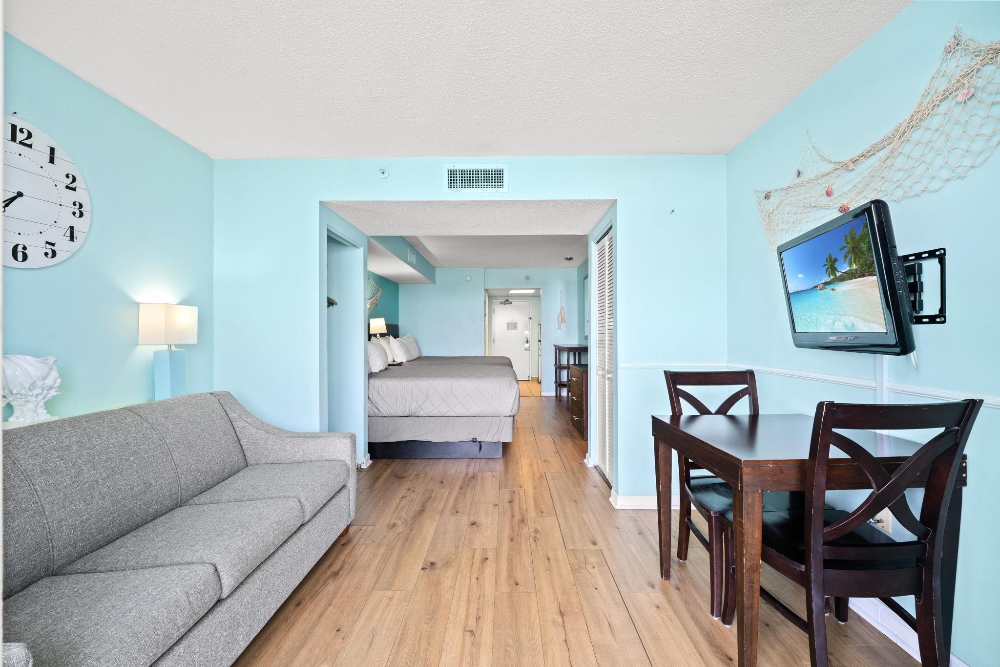 2000 N Ocean Blvd. Property Photo 5