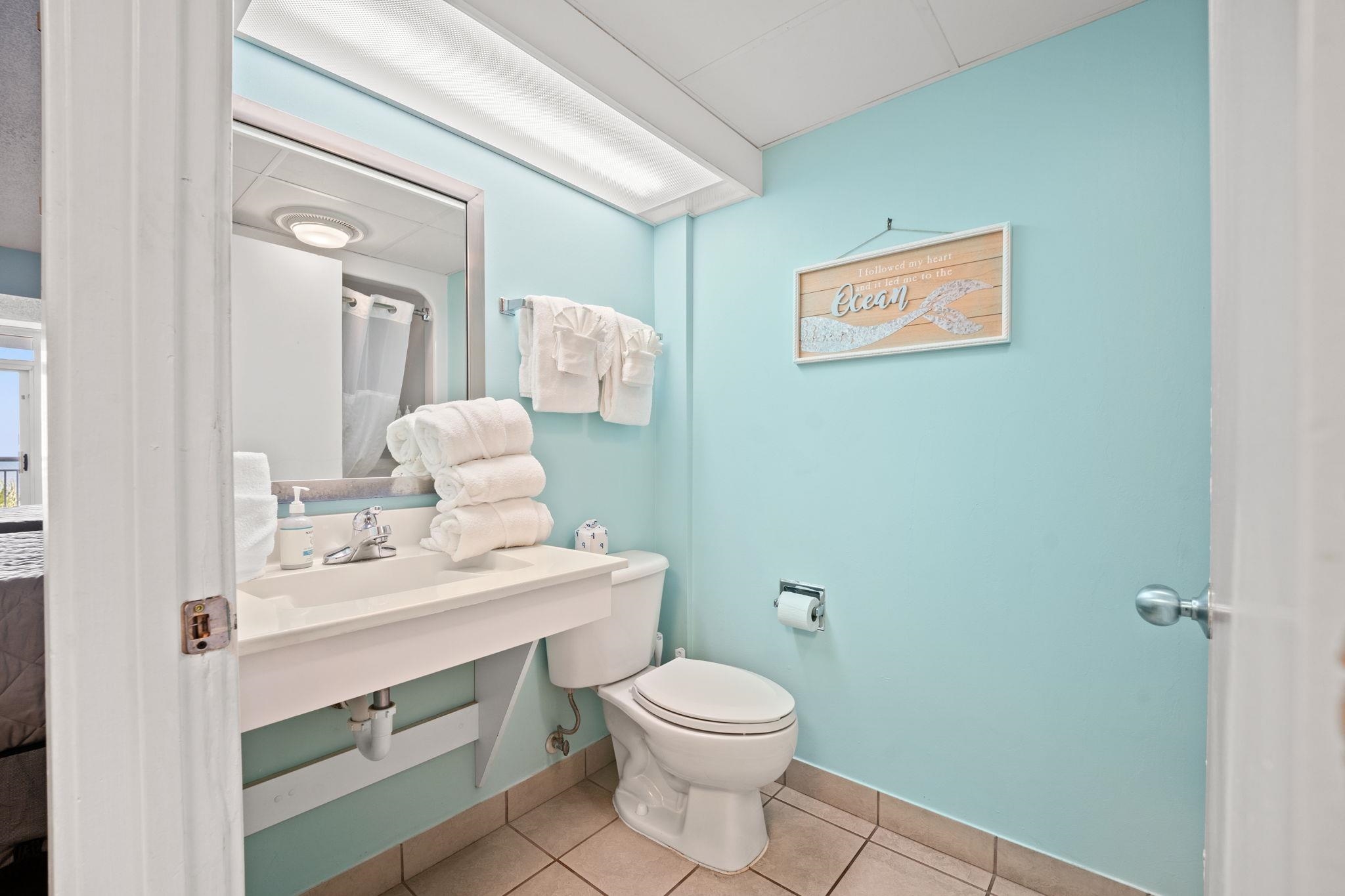 2000 N Ocean Blvd. Property Photo 12