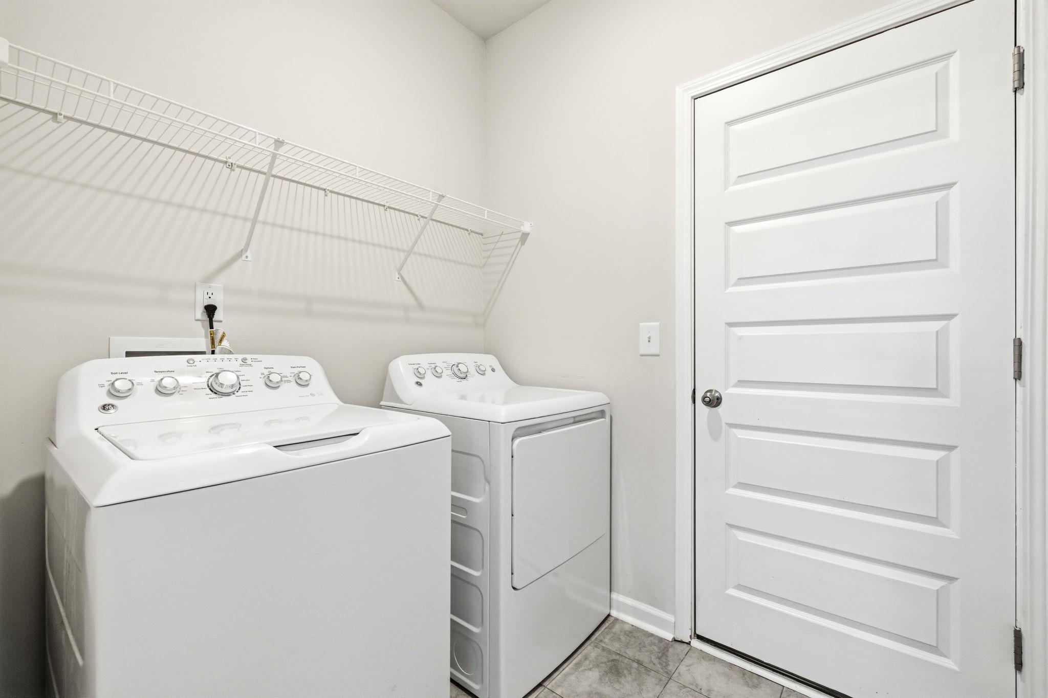 156 Albatross Way Property Photo 34
