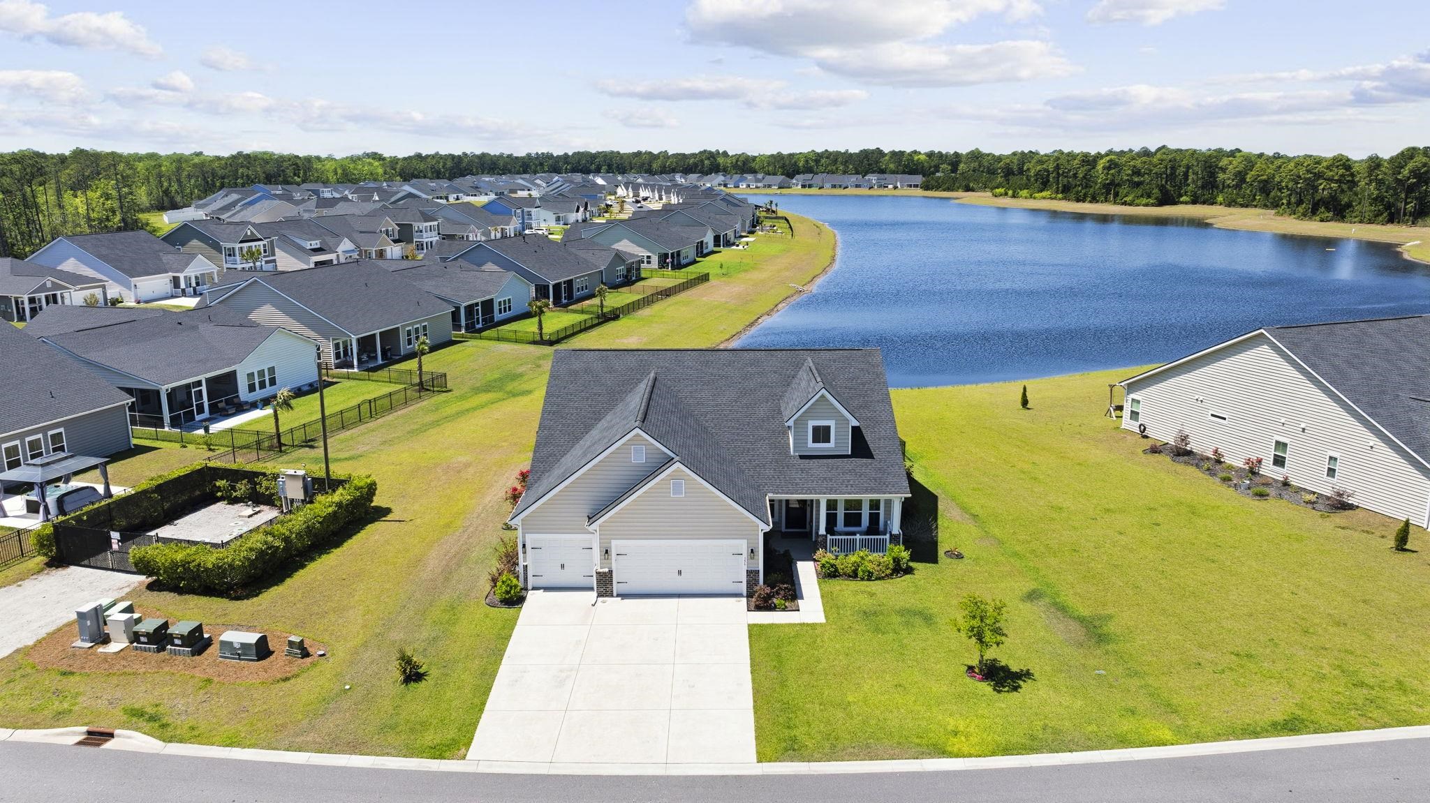 156 Albatross Way Property Photo 44