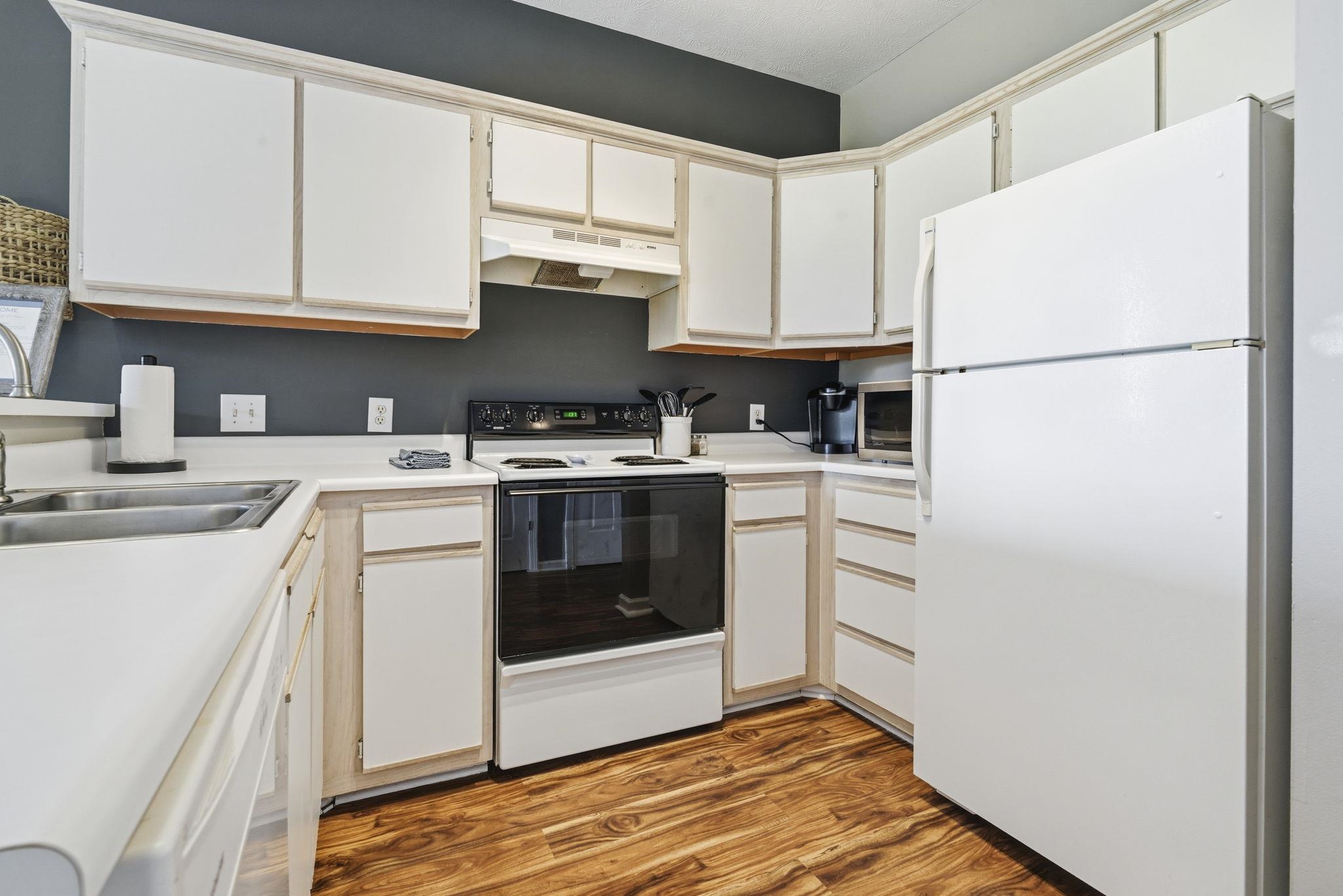 480 River Oaks Dr. Property Photo 5