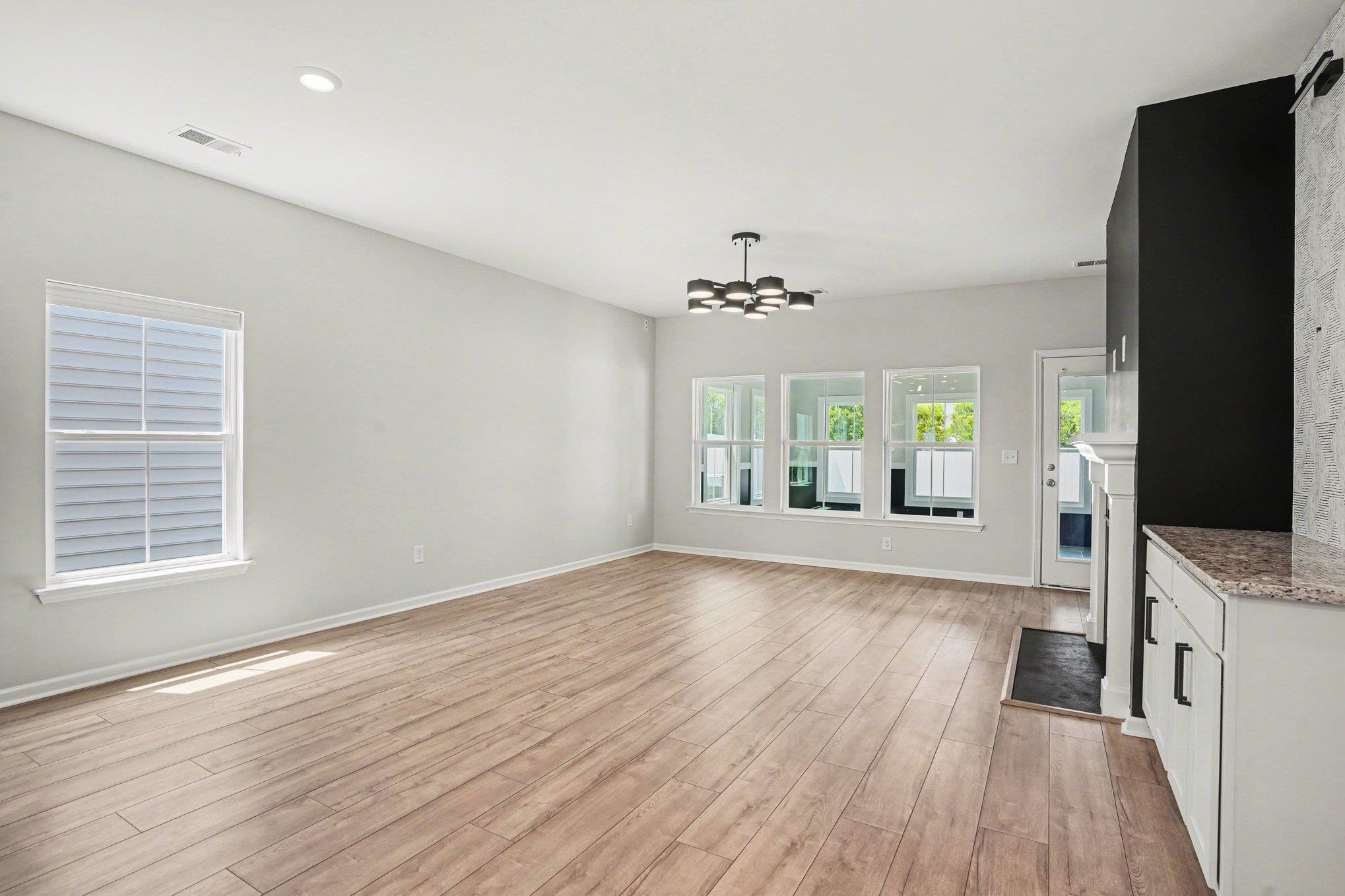 323 Empyrean Circle Property Photo 7