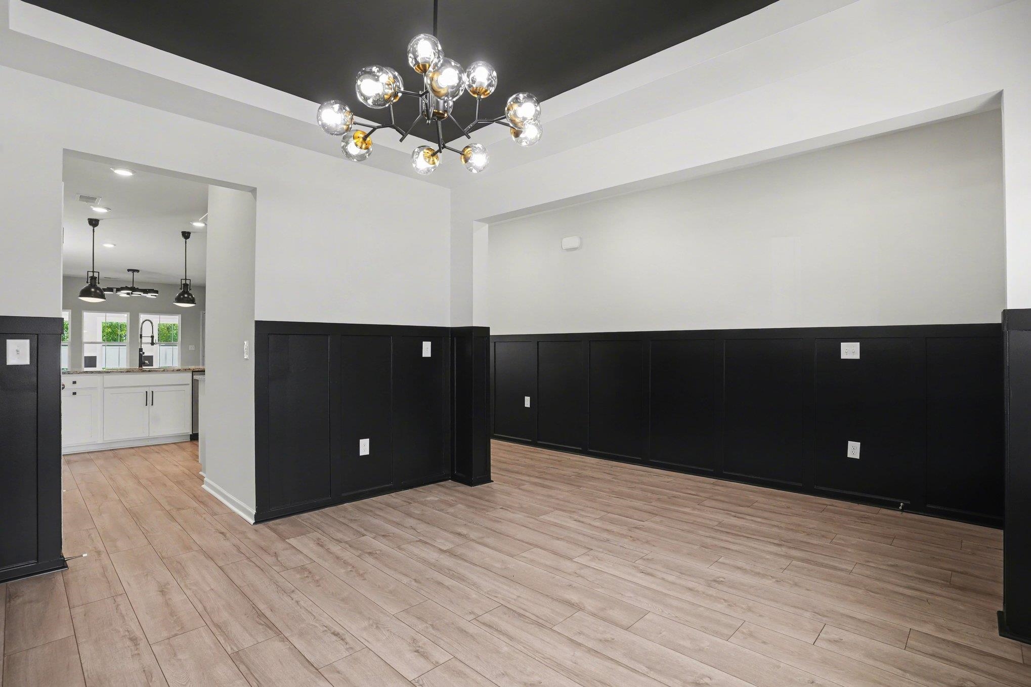 323 Empyrean Circle Property Photo 8
