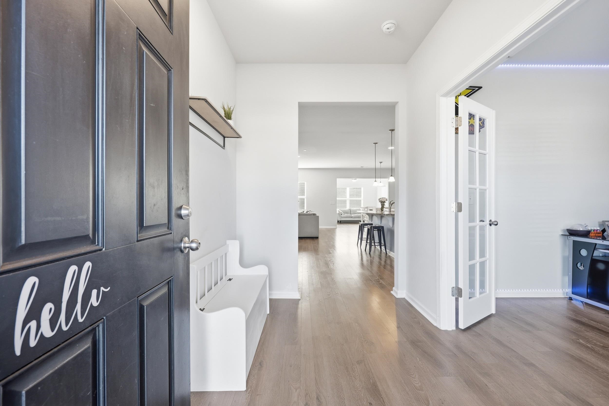 844 Wild Leaf Loop Property Photo 3