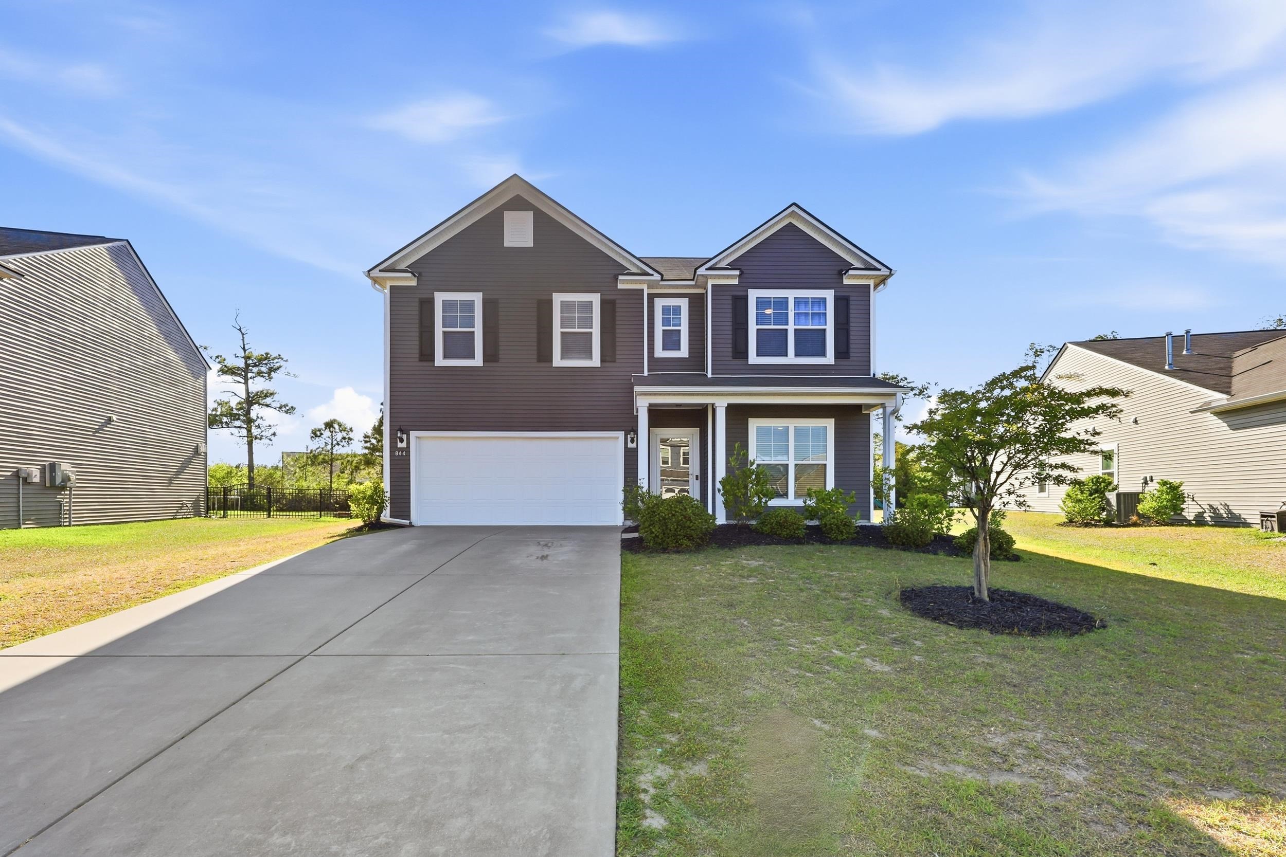 844 Wild Leaf Loop Property Photo 4