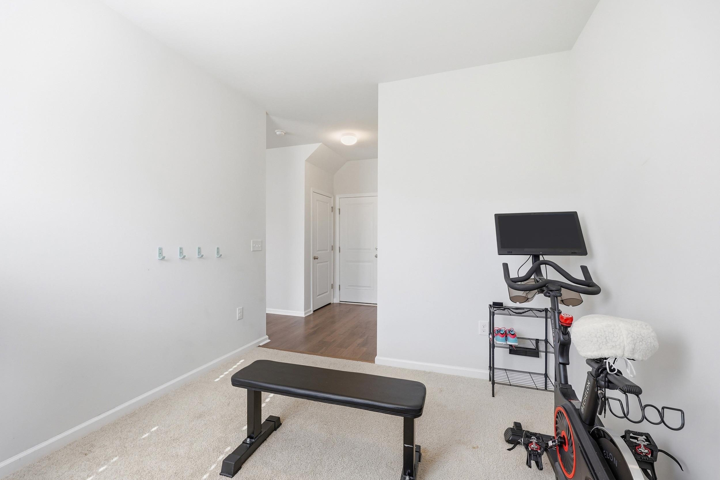 844 Wild Leaf Loop Property Photo 23