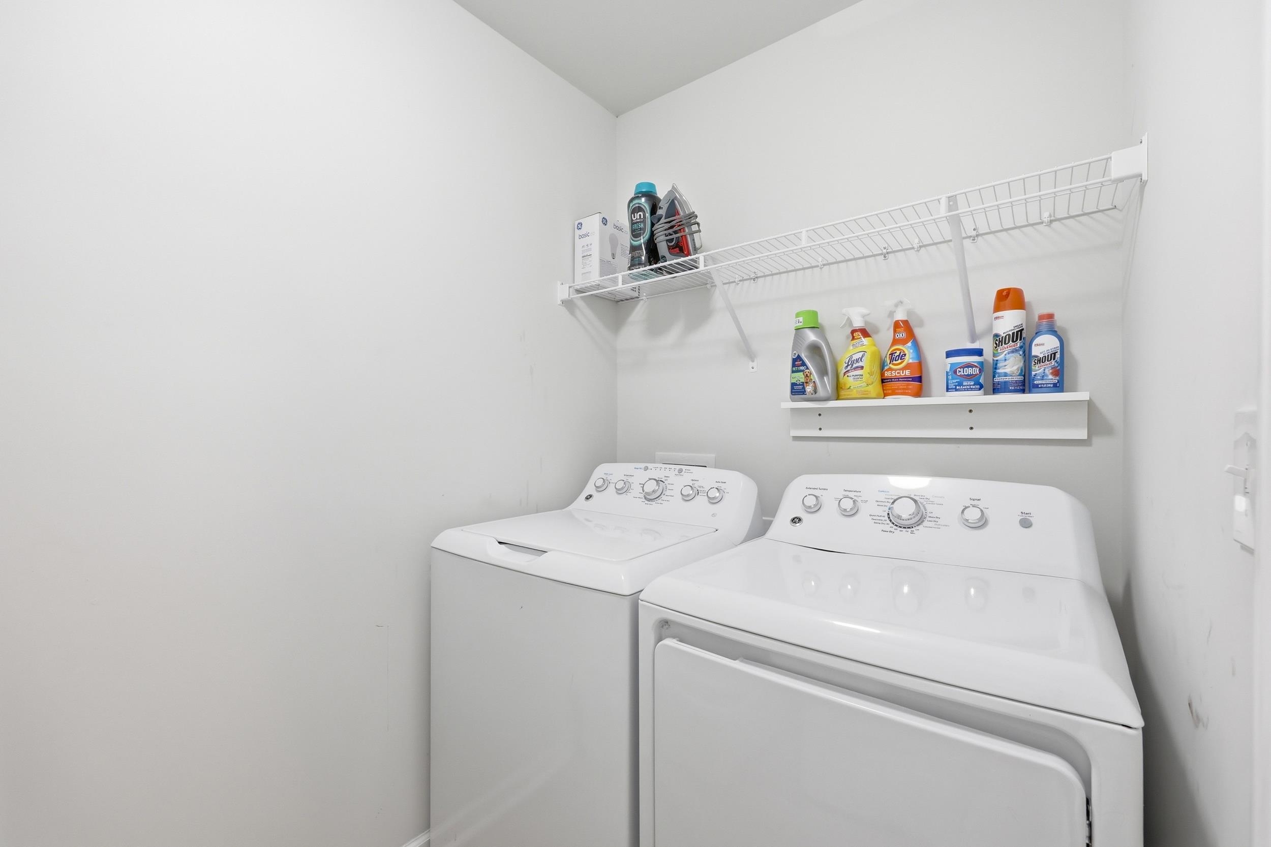 844 Wild Leaf Loop Property Photo 31