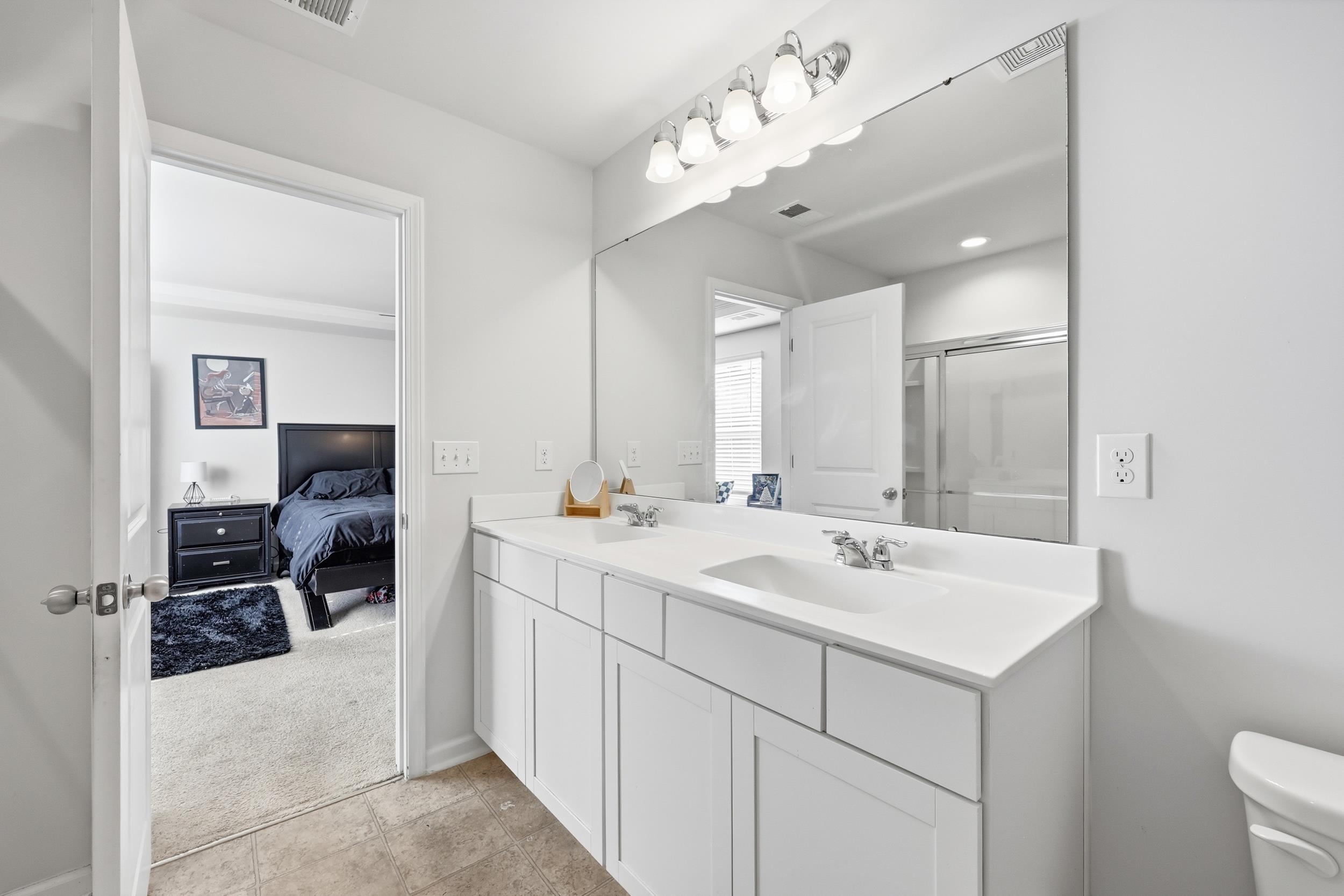 844 Wild Leaf Loop Property Photo 37