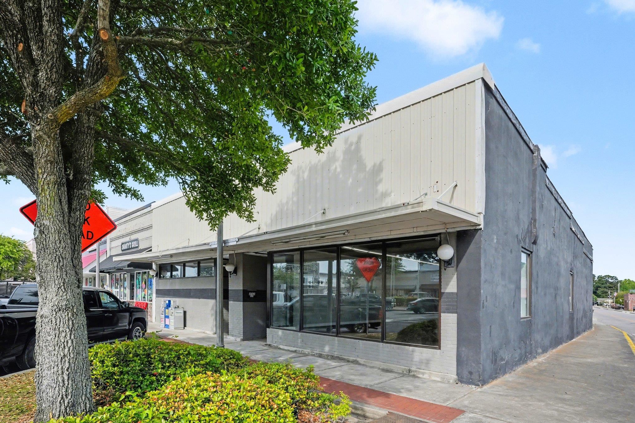 4123 Meeting St. Property Photo 1