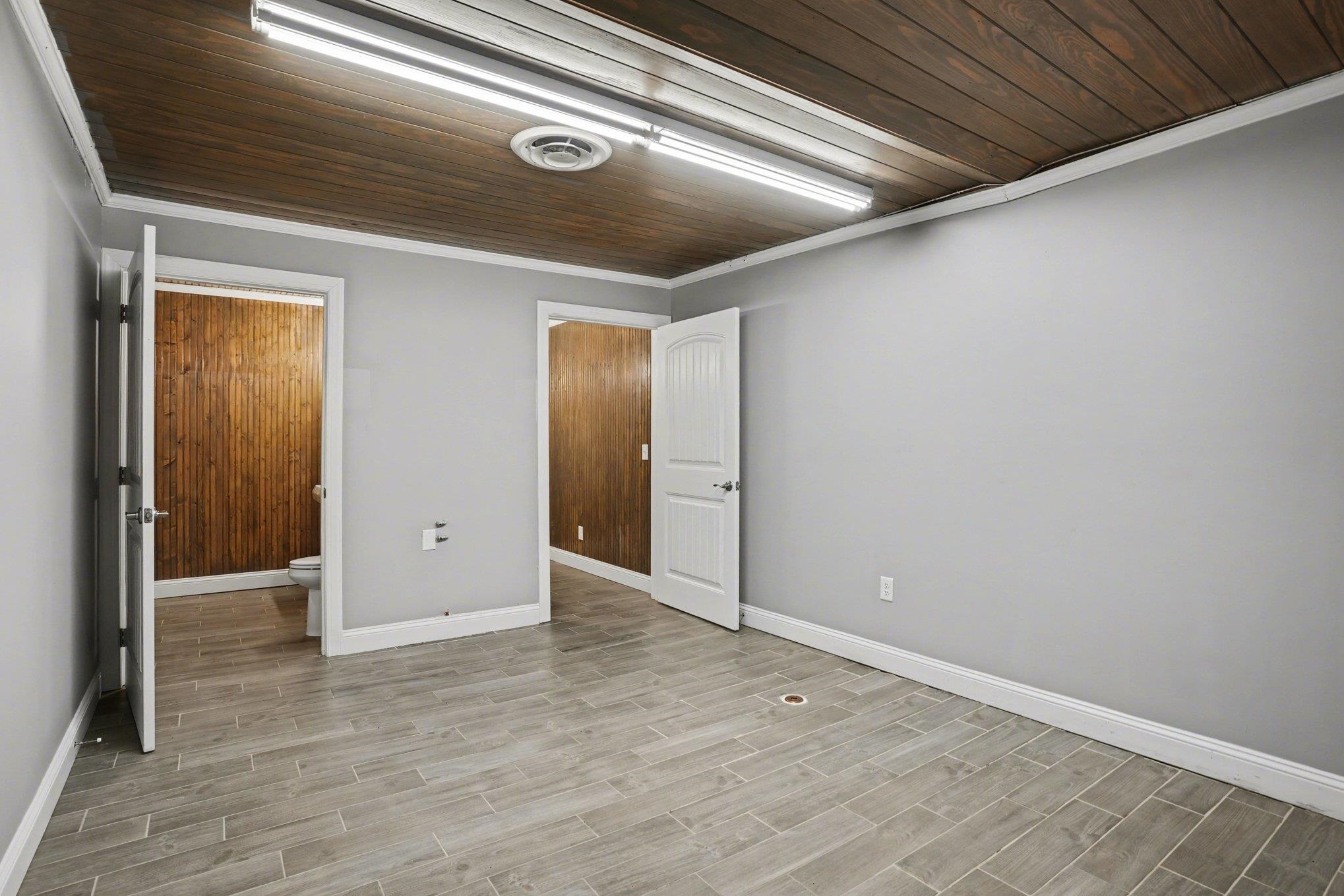 4123 Meeting St. Property Photo 13