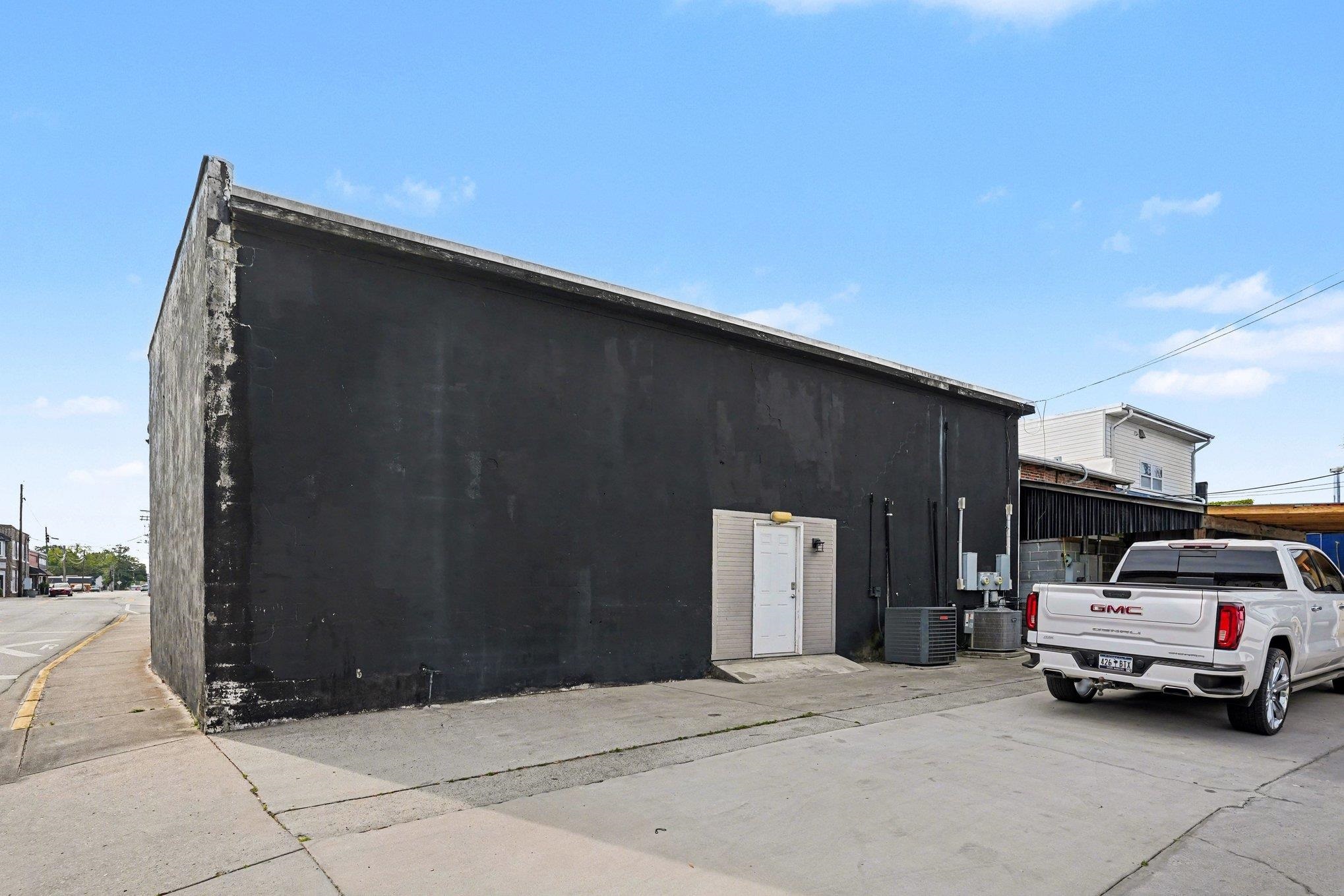 4123 Meeting St. Property Photo 28