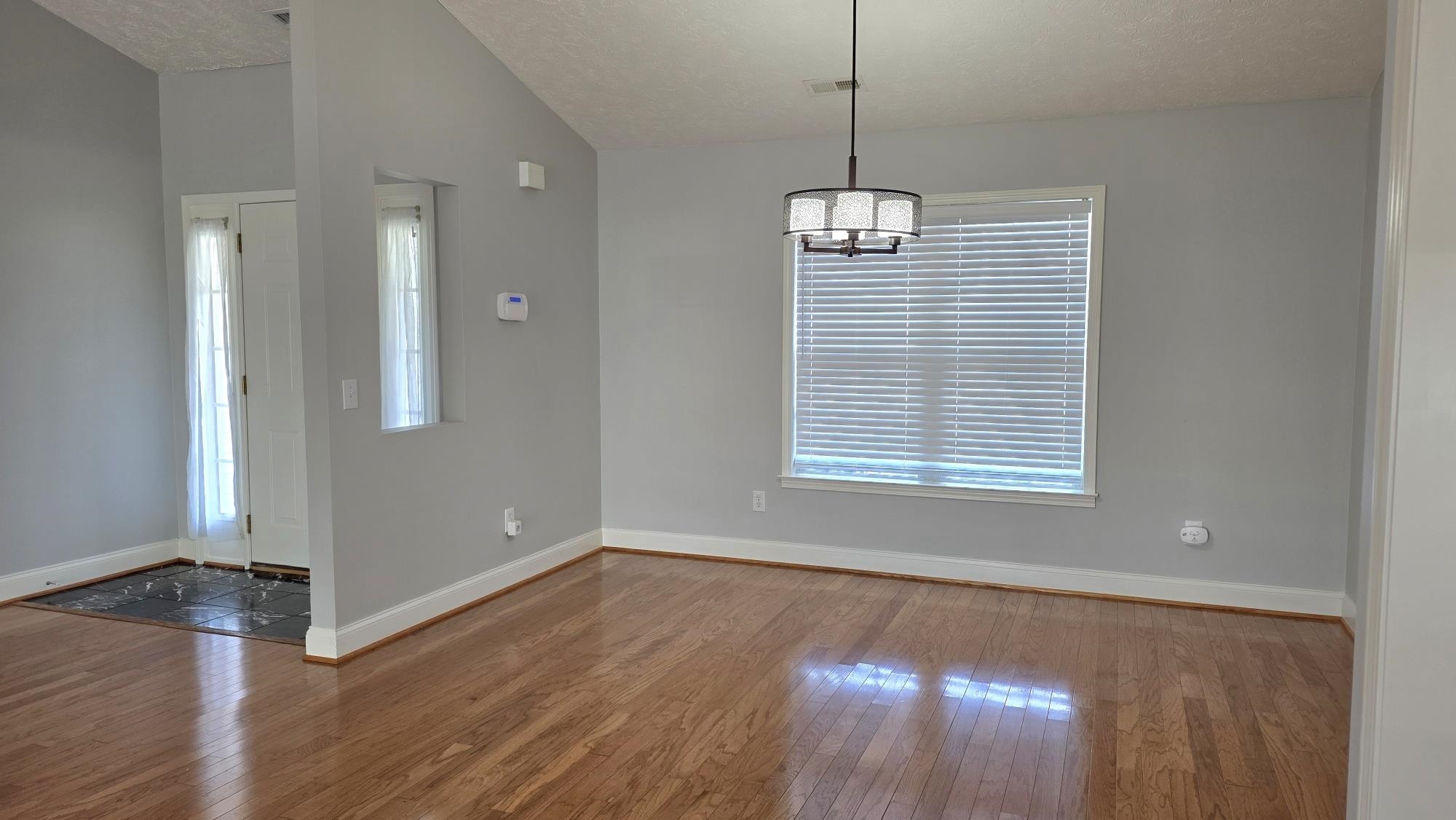262 Tibton Circle Property Photo 13