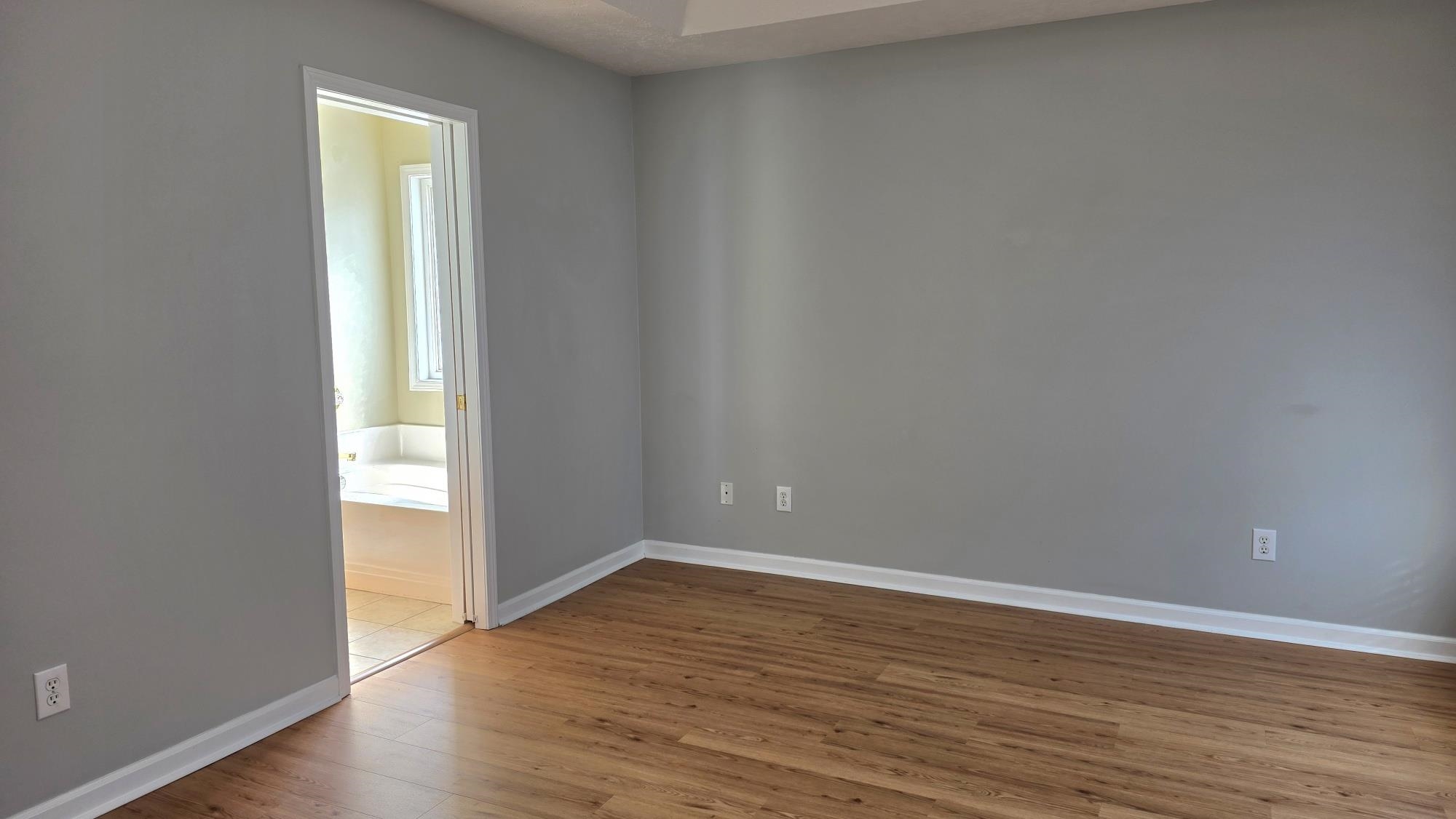 262 Tibton Circle Property Photo 16