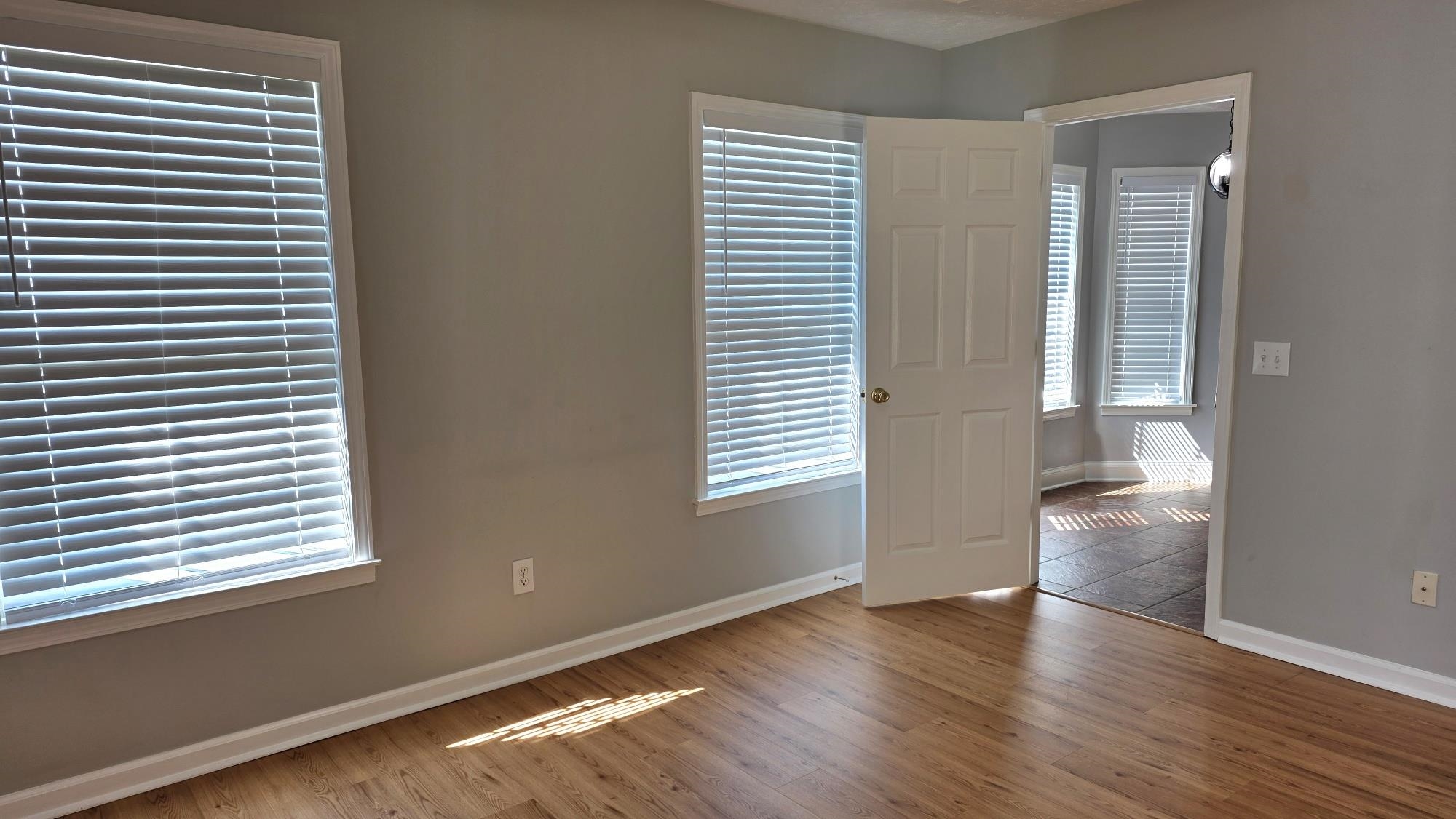 262 Tibton Circle Property Photo 17