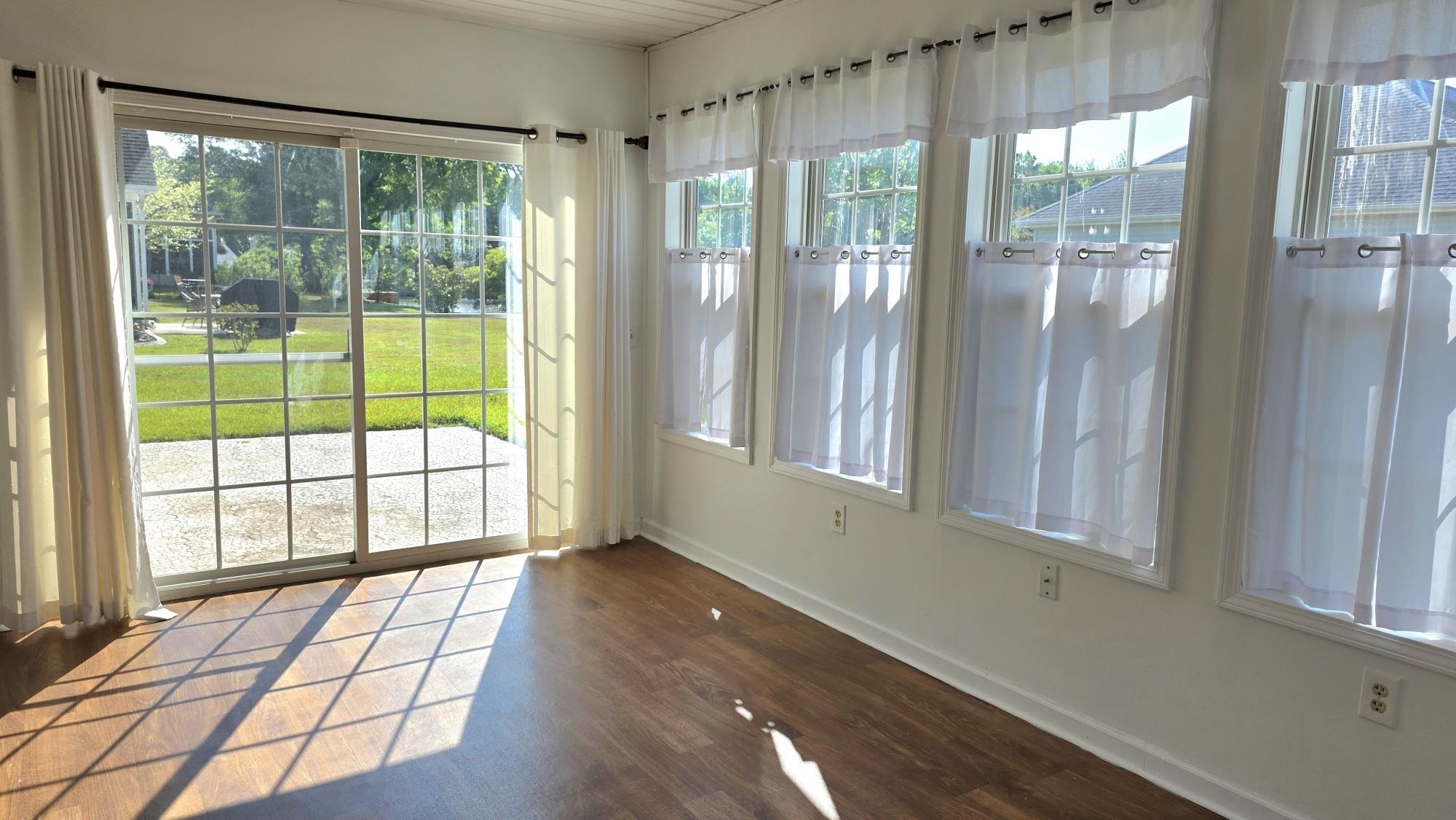 262 Tibton Circle Property Photo 24