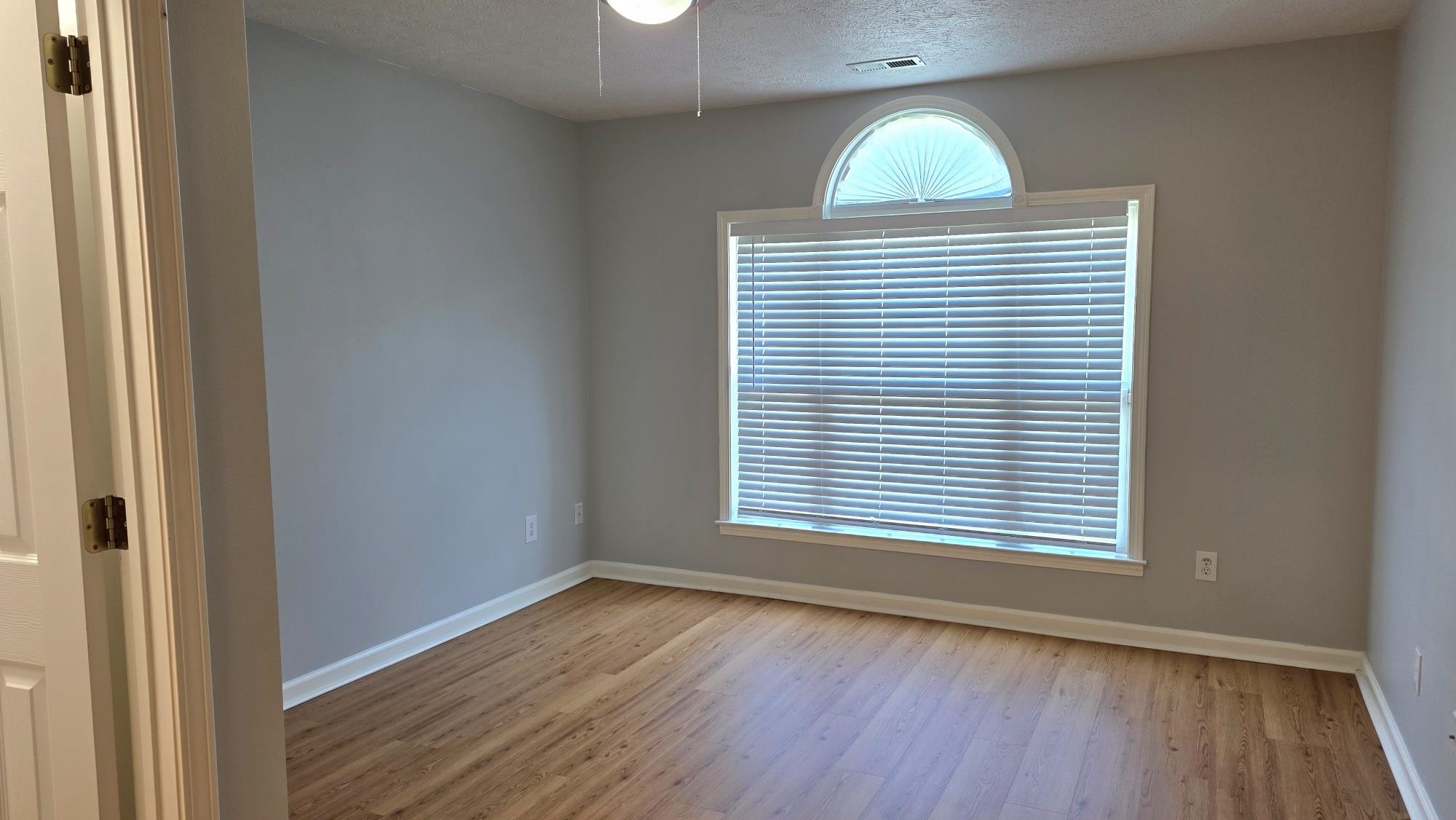 262 Tibton Circle Property Photo 27