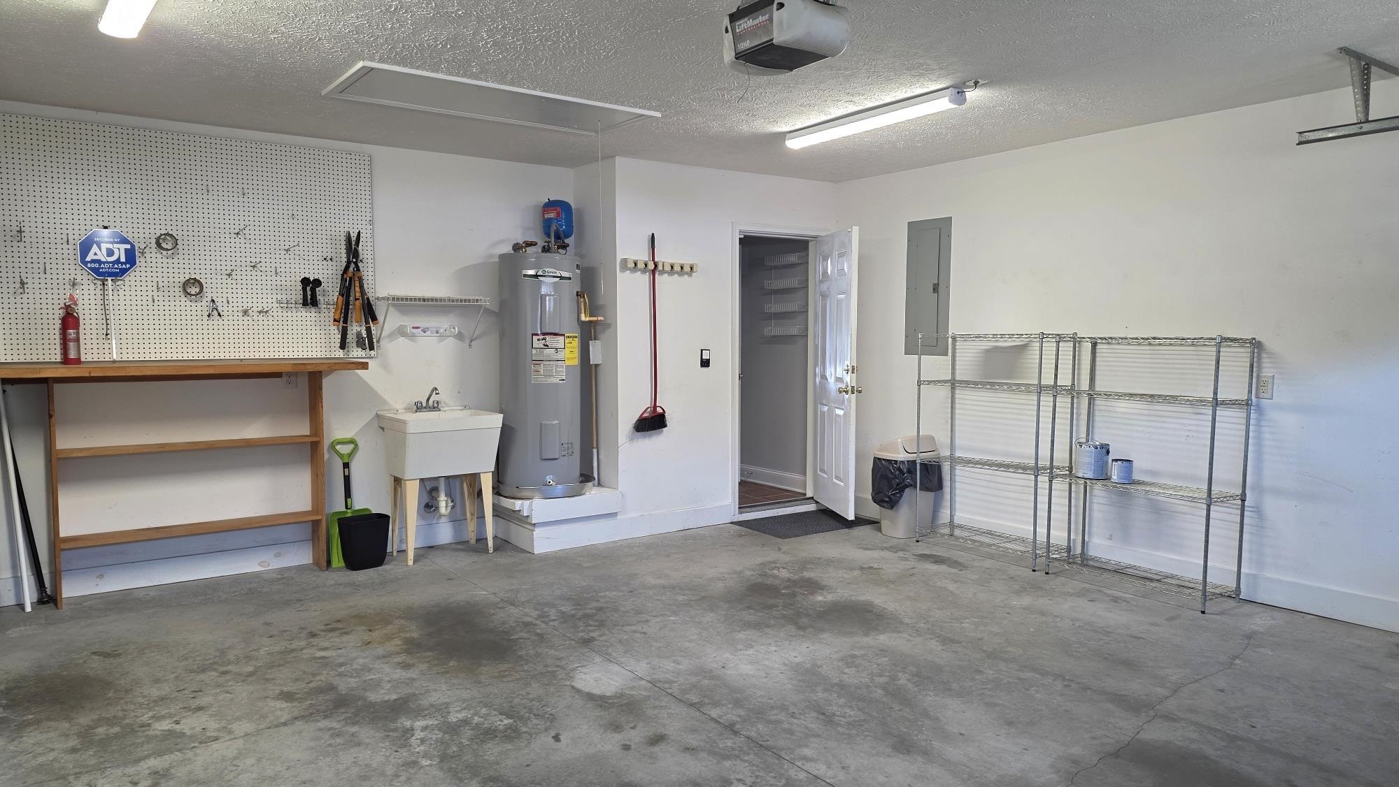 262 Tibton Circle Property Photo 37