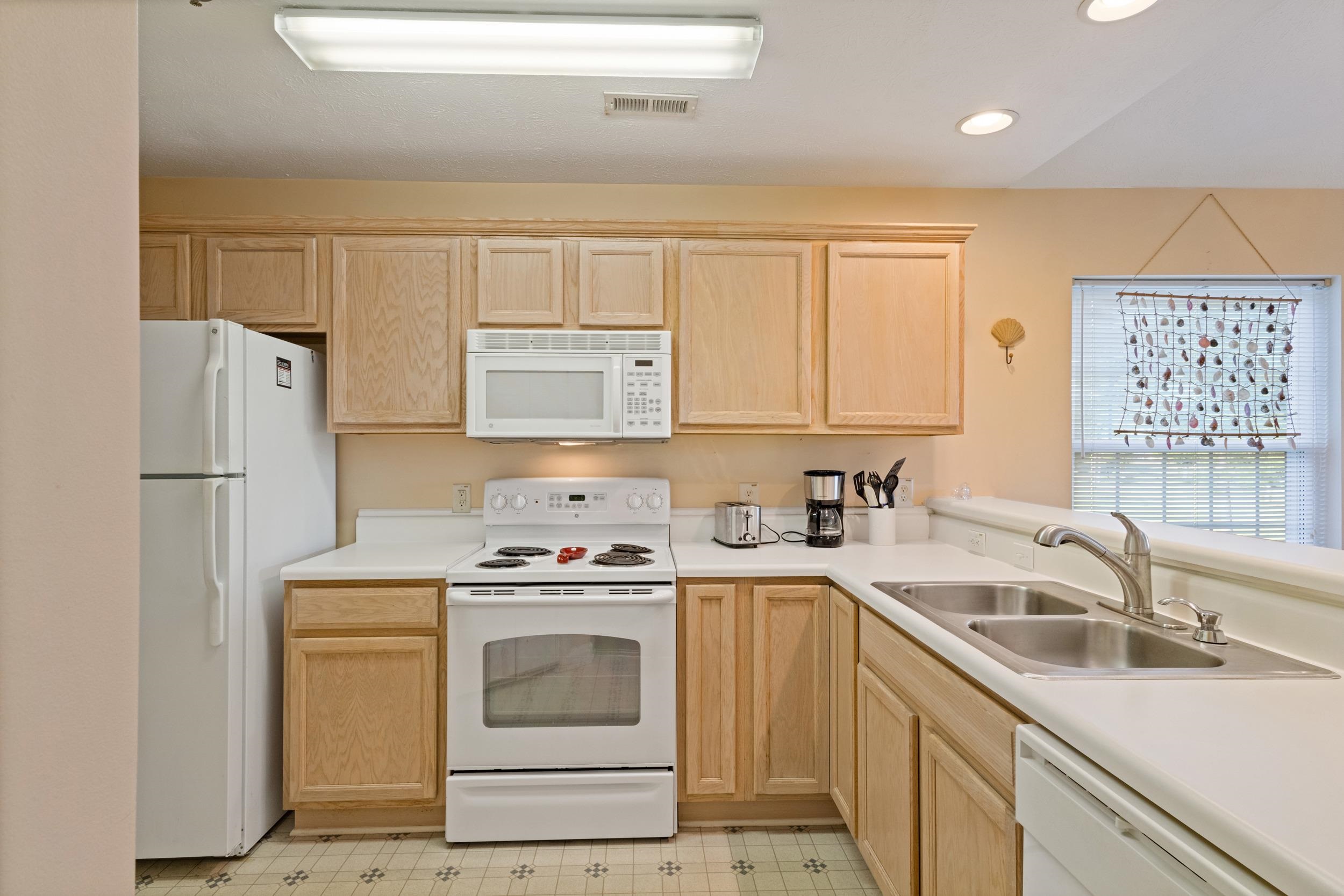 577 Blue River Ct. Property Photo 6