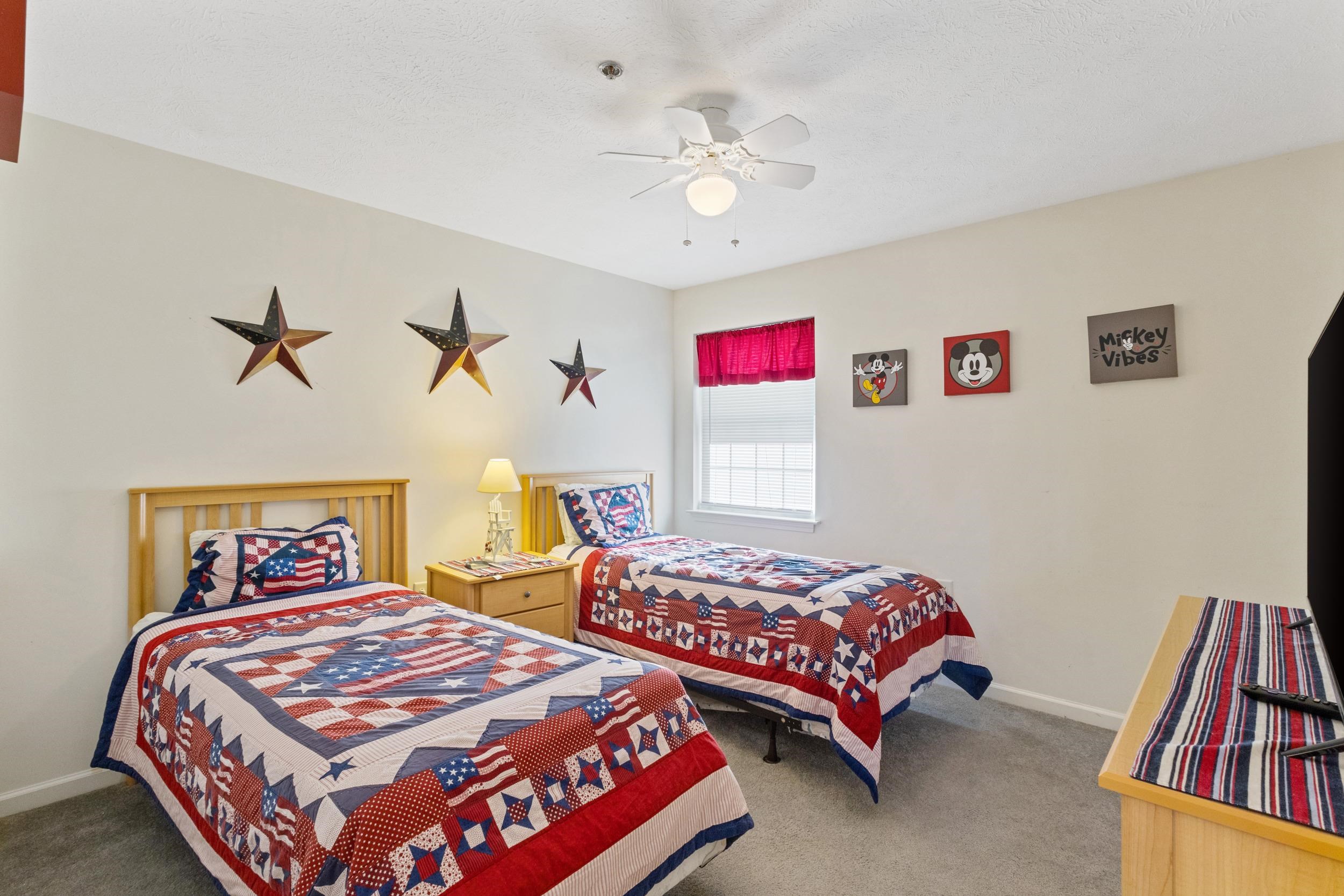 577 Blue River Ct. Property Photo 15