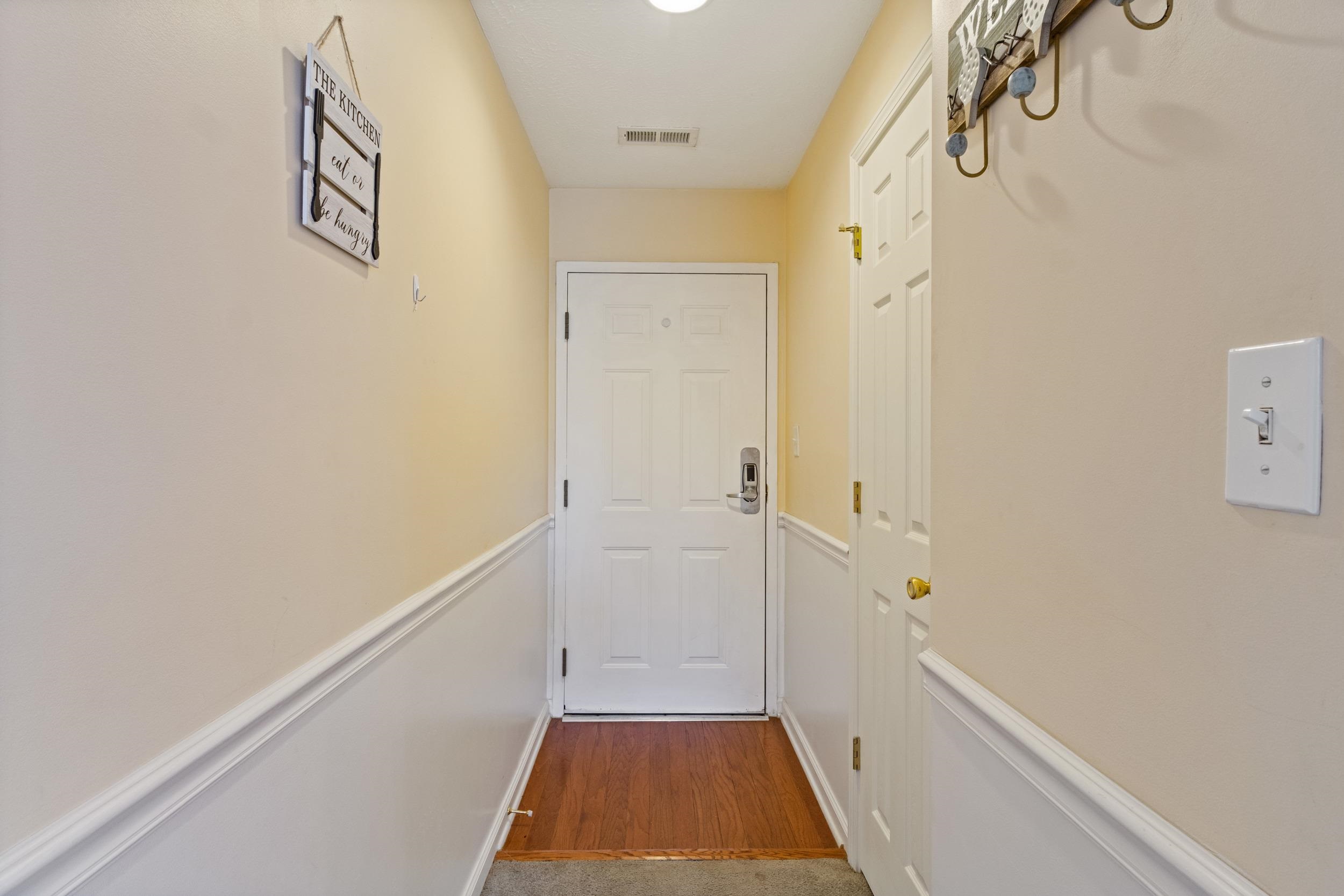 577 Blue River Ct. Property Photo 20
