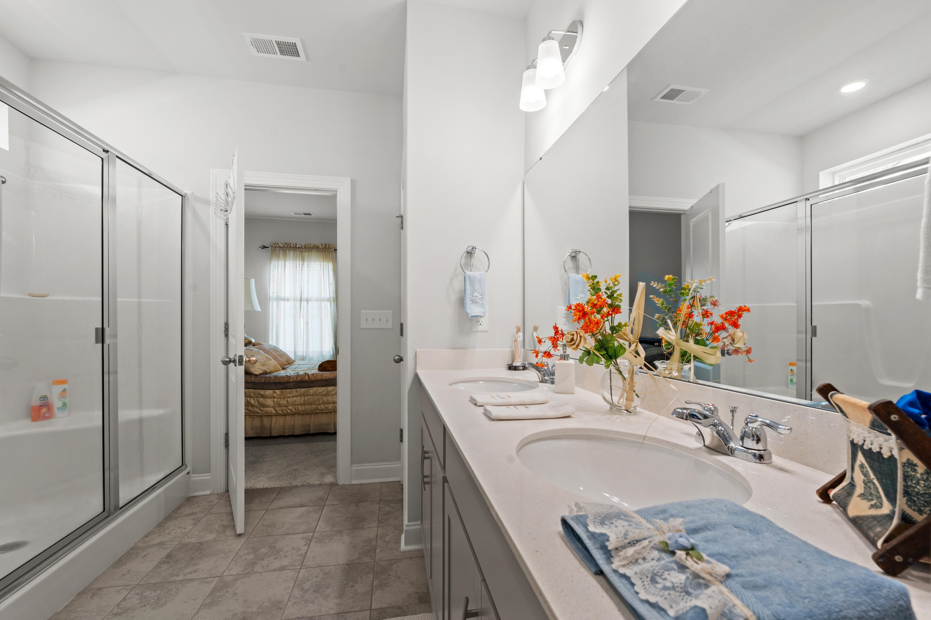 2477 Campton Loop Property Photo 15