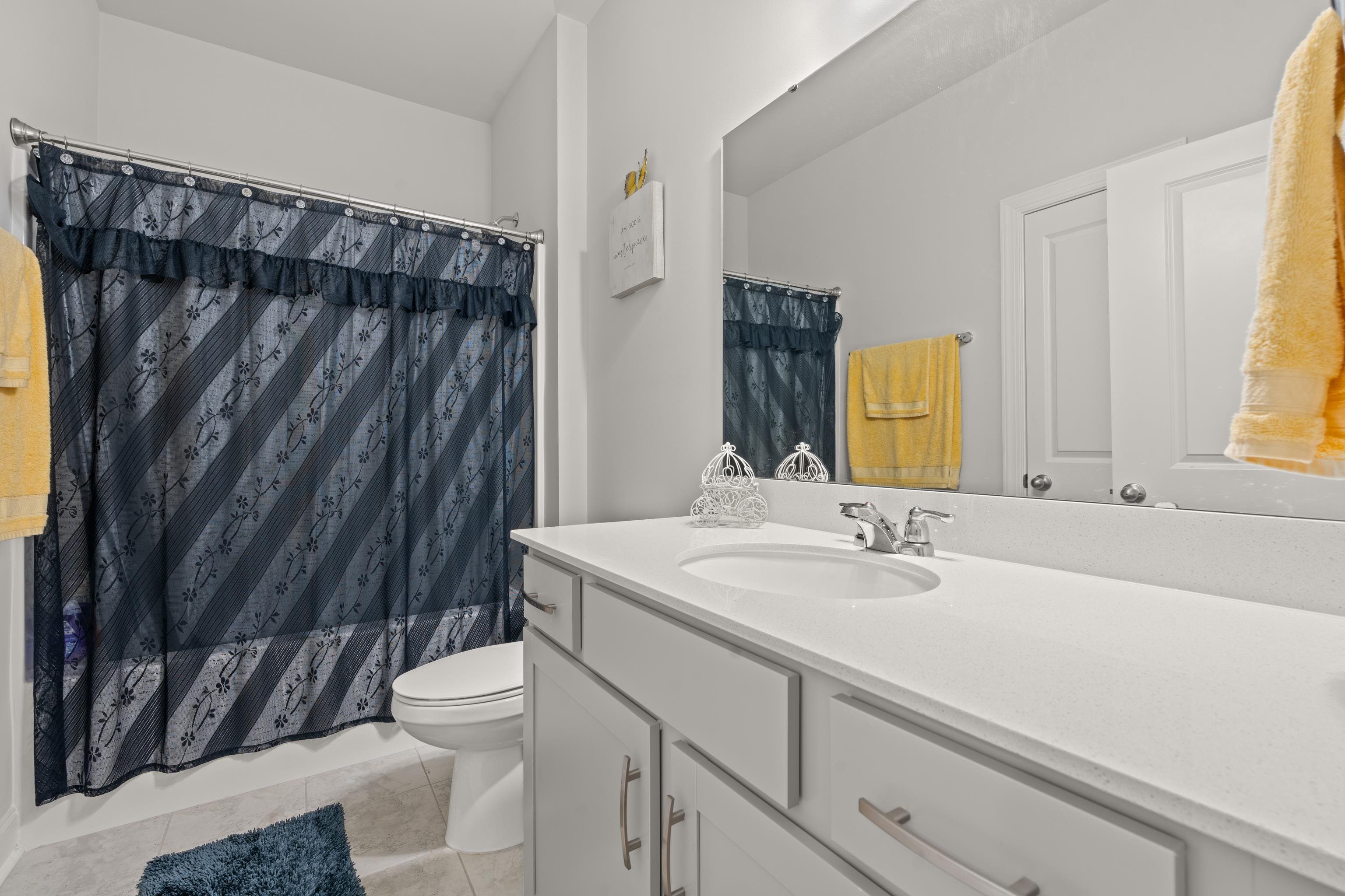 2477 Campton Loop Property Photo 18