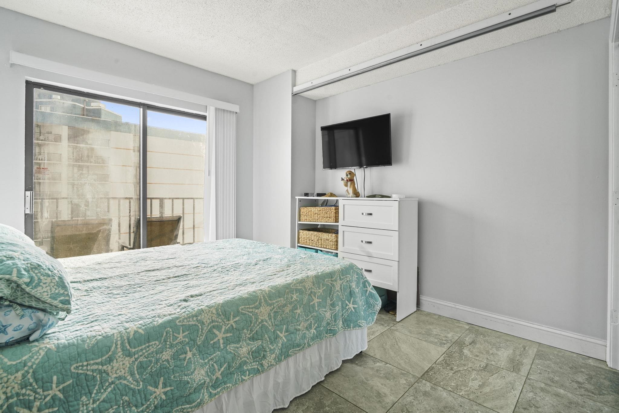 1605 S Ocean Blvd. Property Photo 14