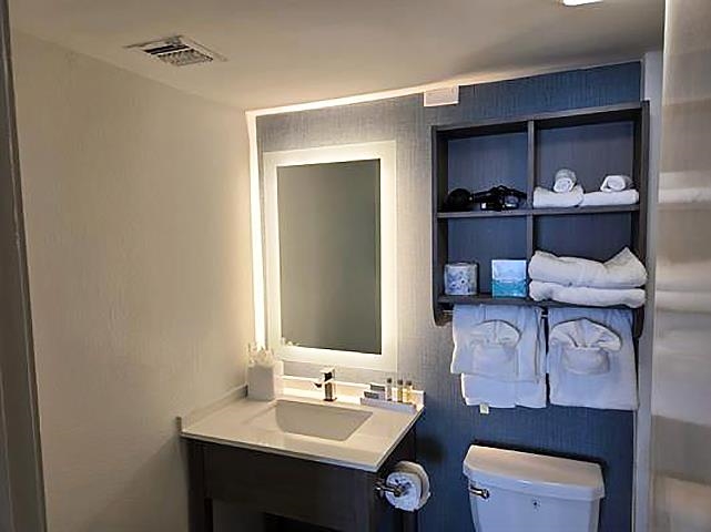 2401 S Ocean Blvd. Property Photo 23