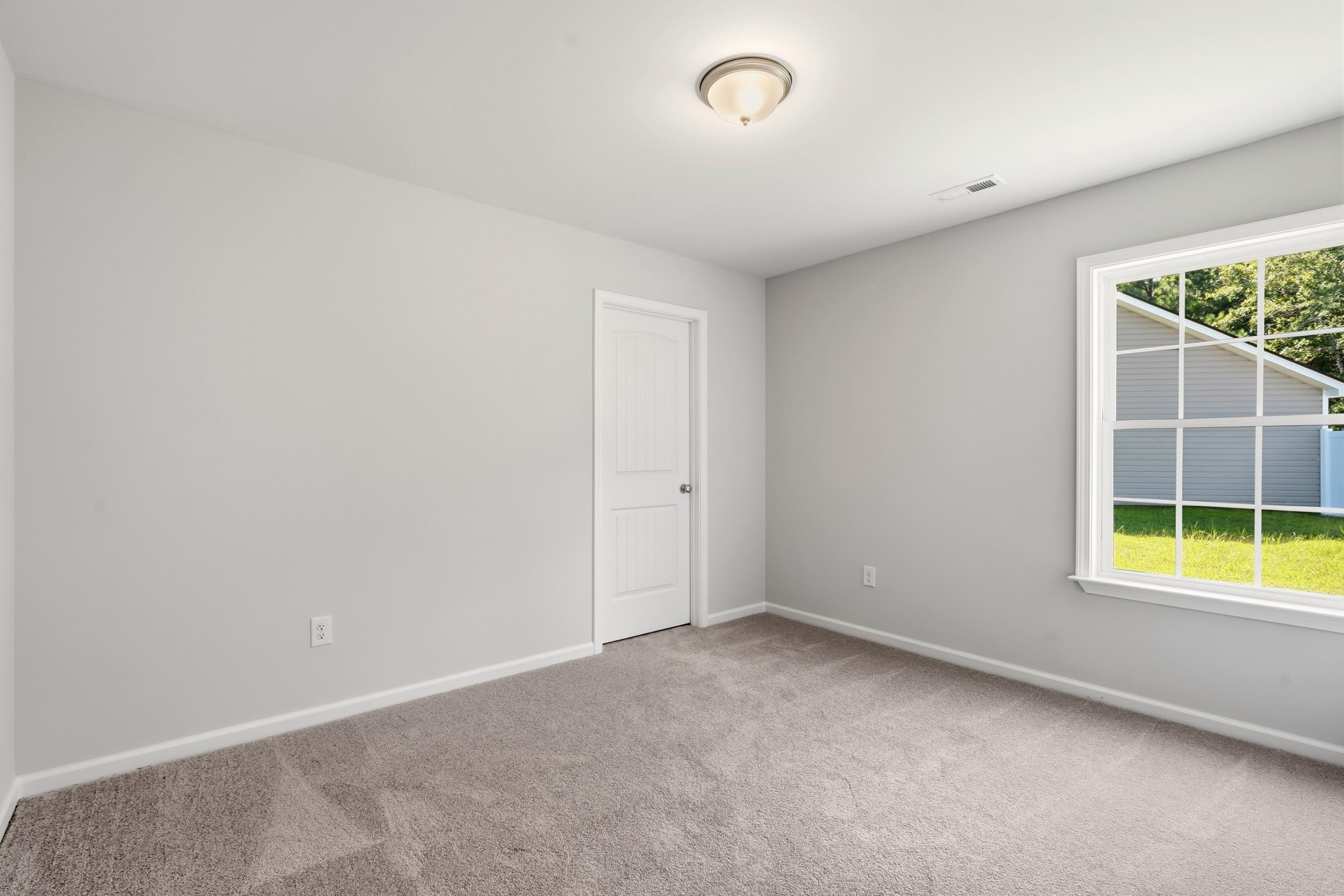 54 Bennington Ct Property Photo 16