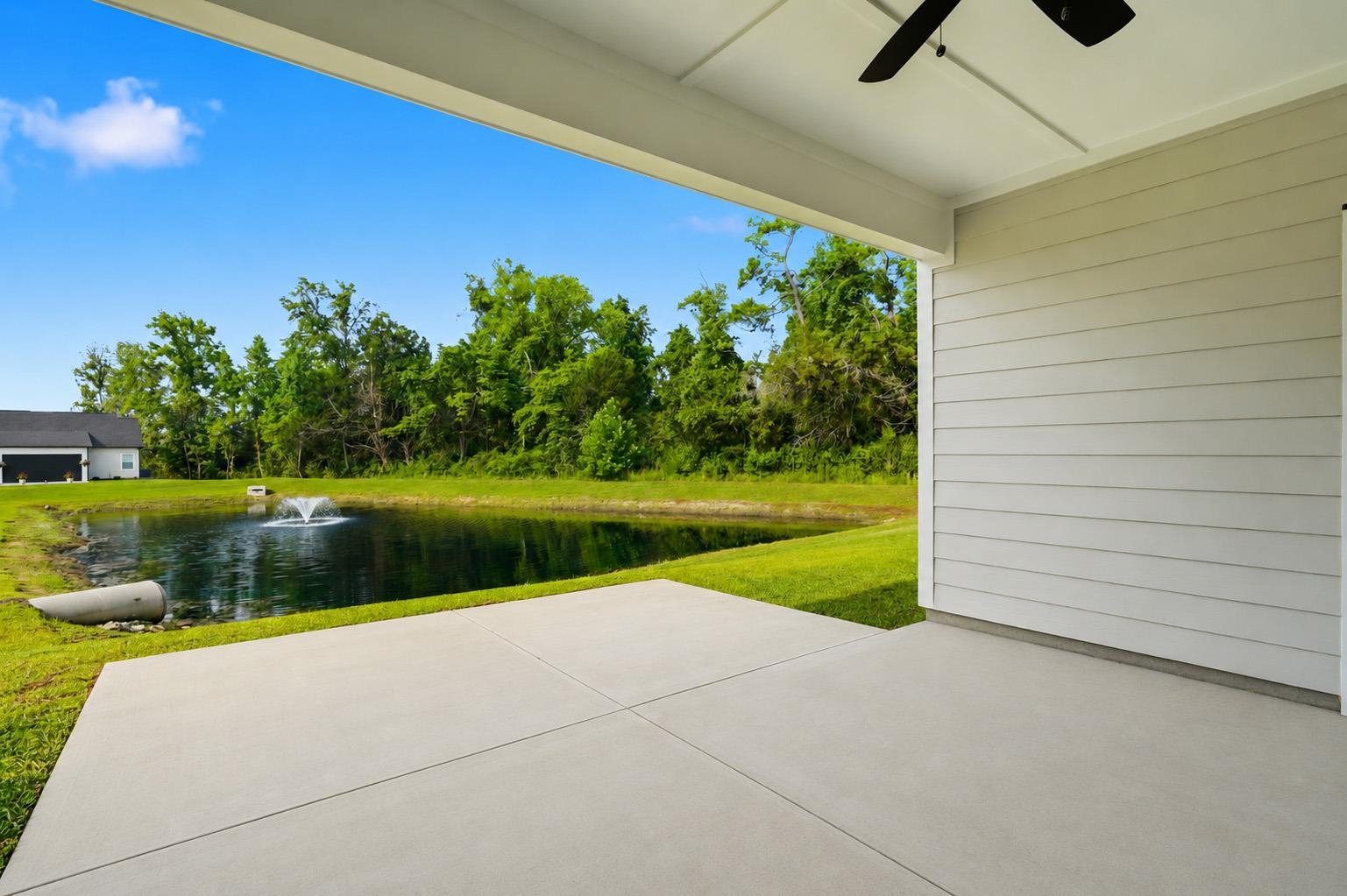 1105 Crooked Hook Rd. Property Photo 2