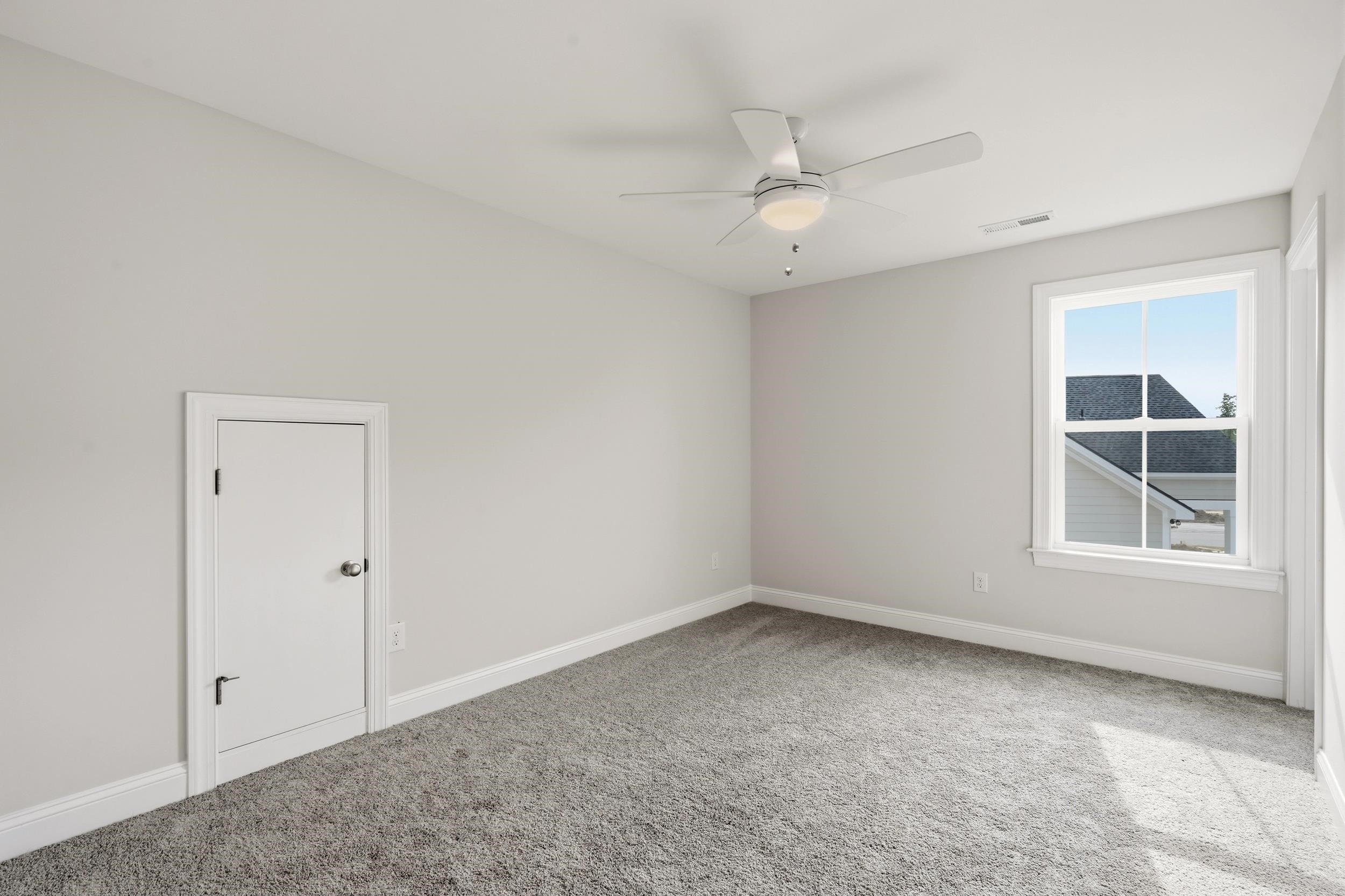 1105 Crooked Hook Rd. Property Photo 5