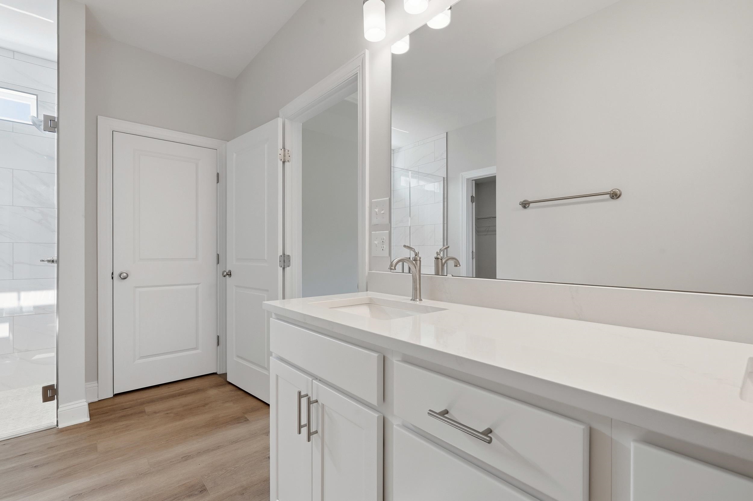 1105 Crooked Hook Rd. Property Photo 12