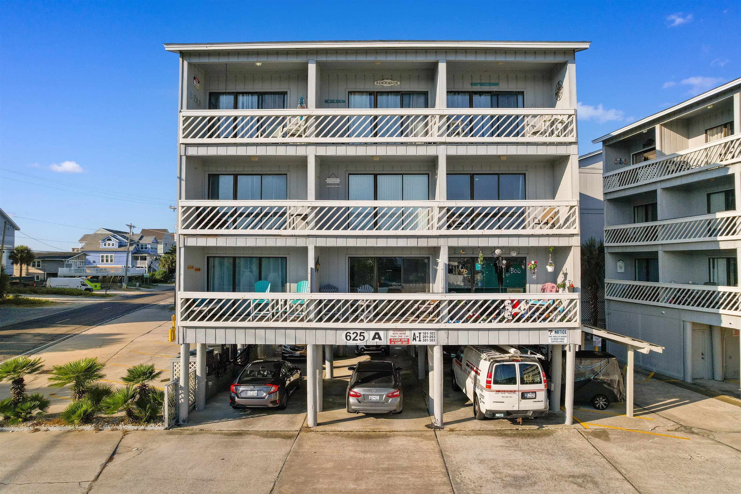 625 N Waccamaw Dr. Property Photo 1