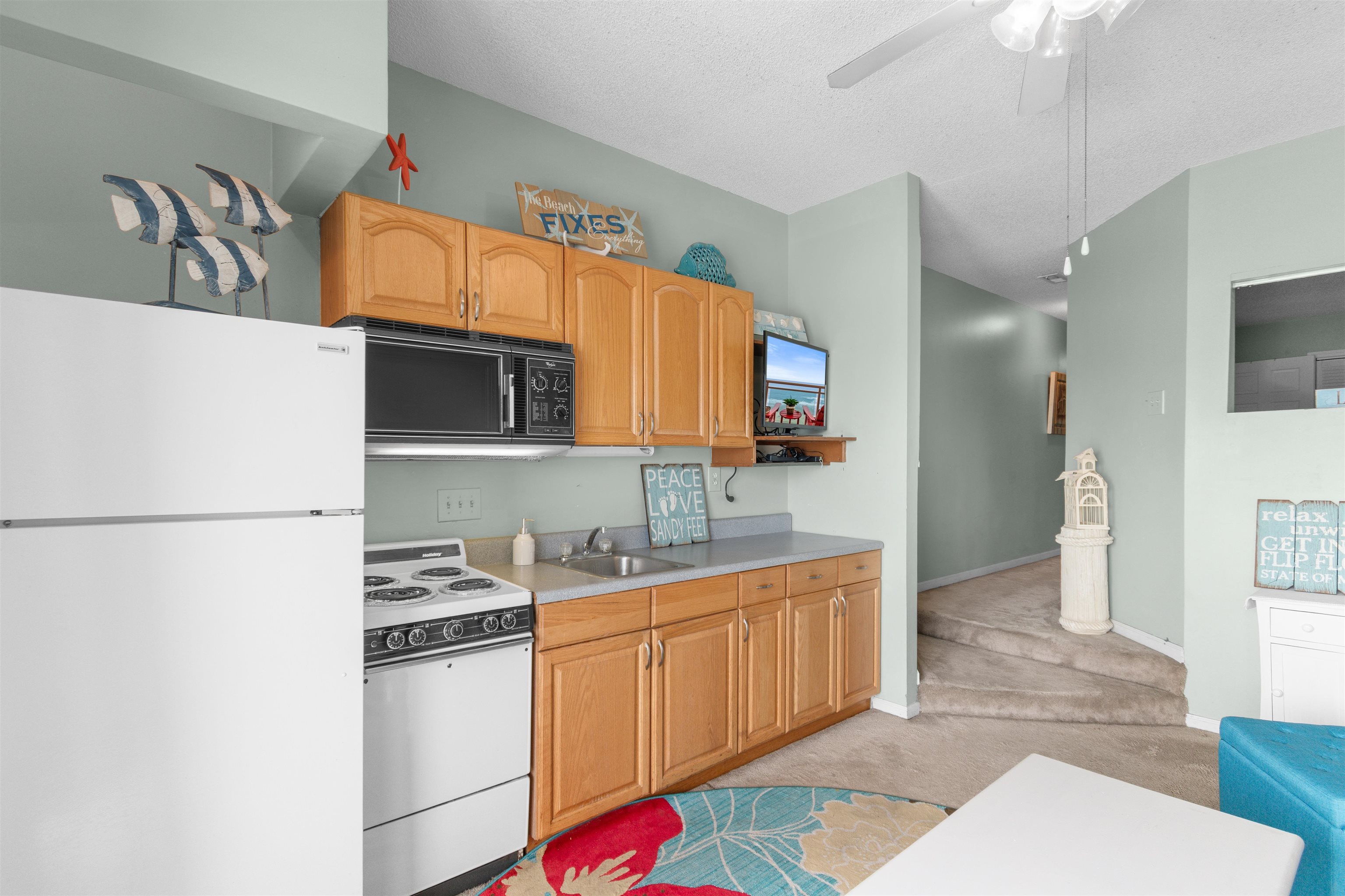625 N Waccamaw Dr. Property Photo 9