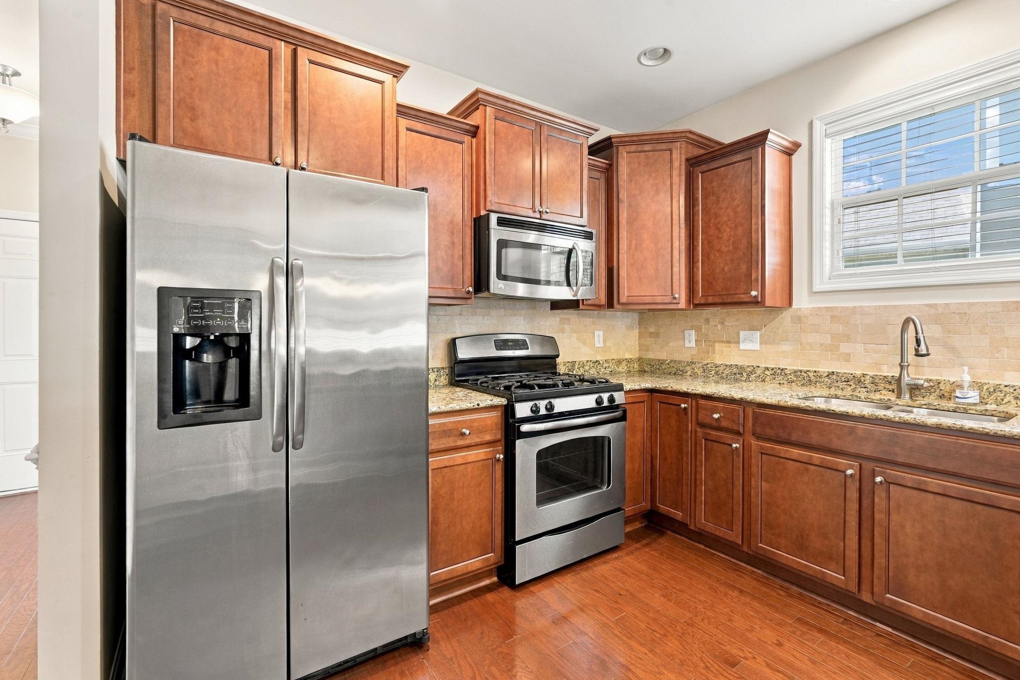 191 Coral Beach Circle Property Photo 7